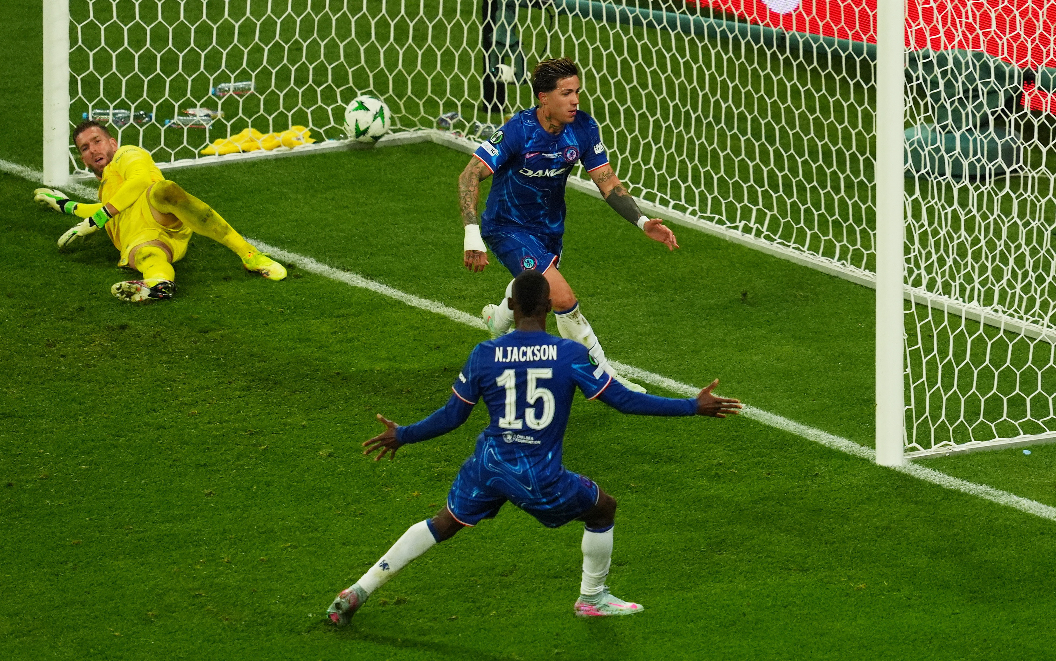 2025-05-28T202702Z_1035539552_UP1EL5S1KT1PV_RTRMADP_3_SOCCER-CONFERENCE-BET-CHE-REPORT