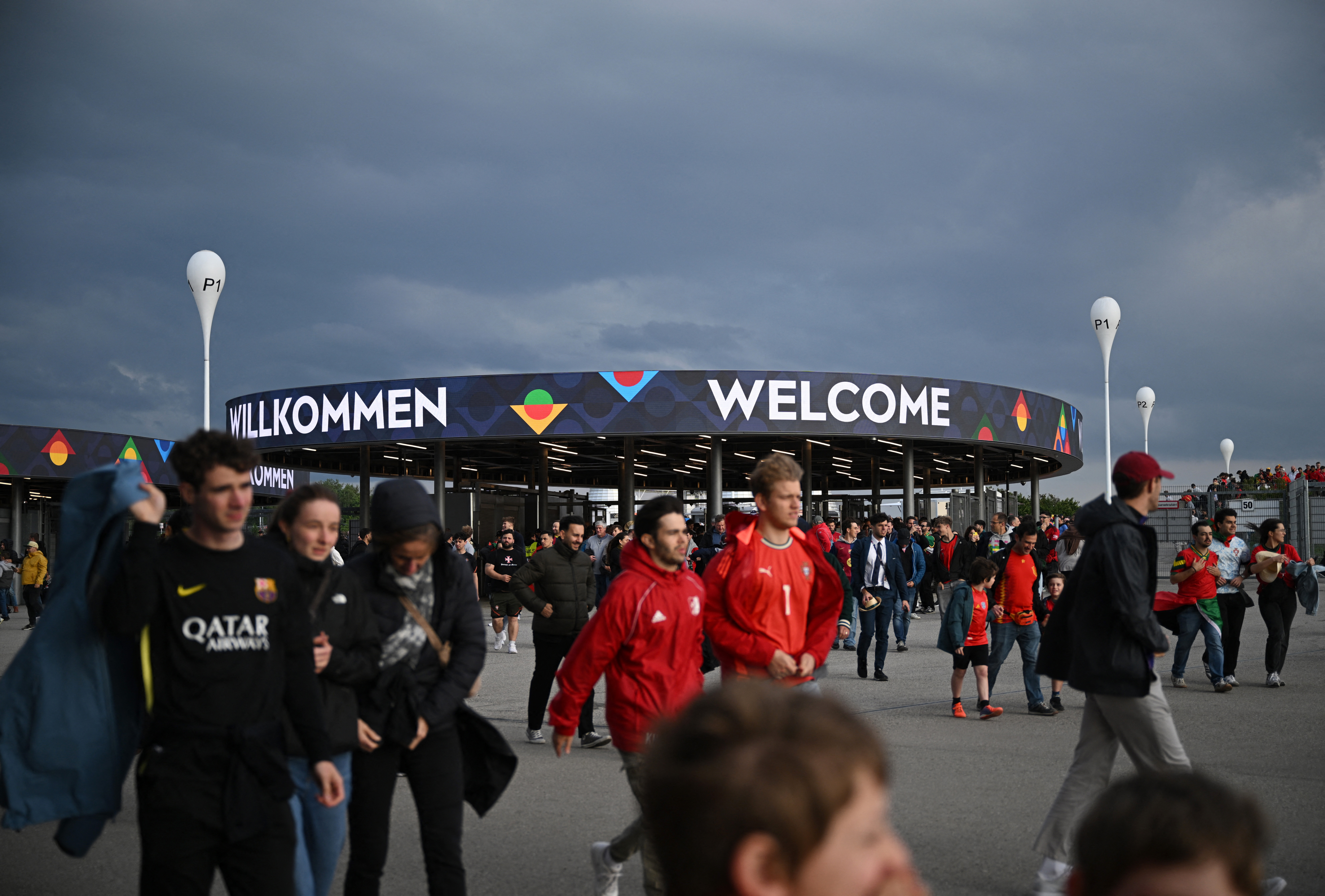 2025-06-08T173656Z_679098819_UP1EL681CXHET_RTRMADP_3_SOCCER-UEFANATIONS-POR-ESP-REPORT