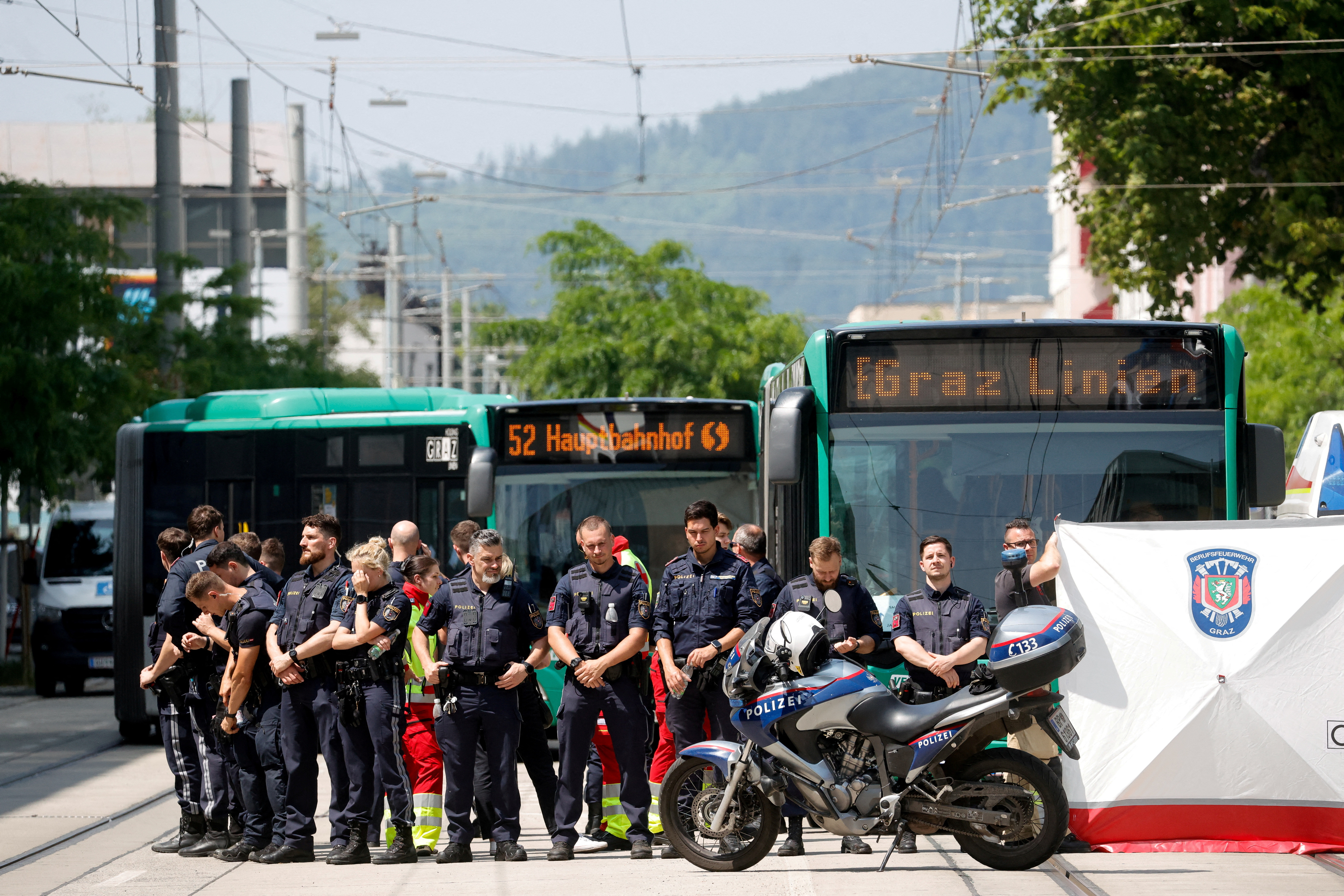 2025-06-10T124508Z_676711685_RC2OZEABSLCK_RTRMADP_3_AUSTRIA-SCHOOL-ATTACK