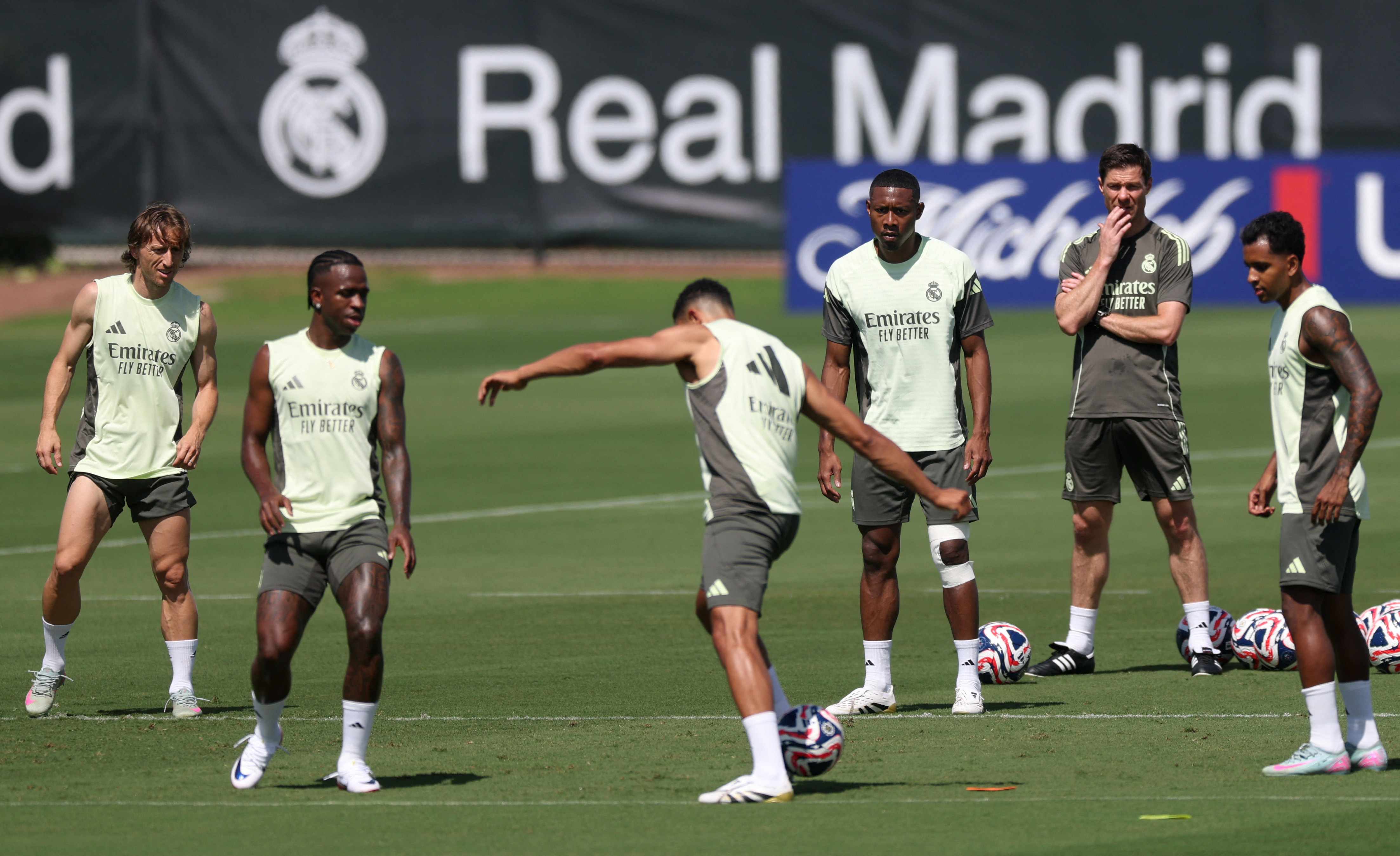 2025-06-15T152128Z_840192935_UP1EL6F16NQ48_RTRMADP_3_SOCCER-CLUB-RMA-HIL-PREVIEW