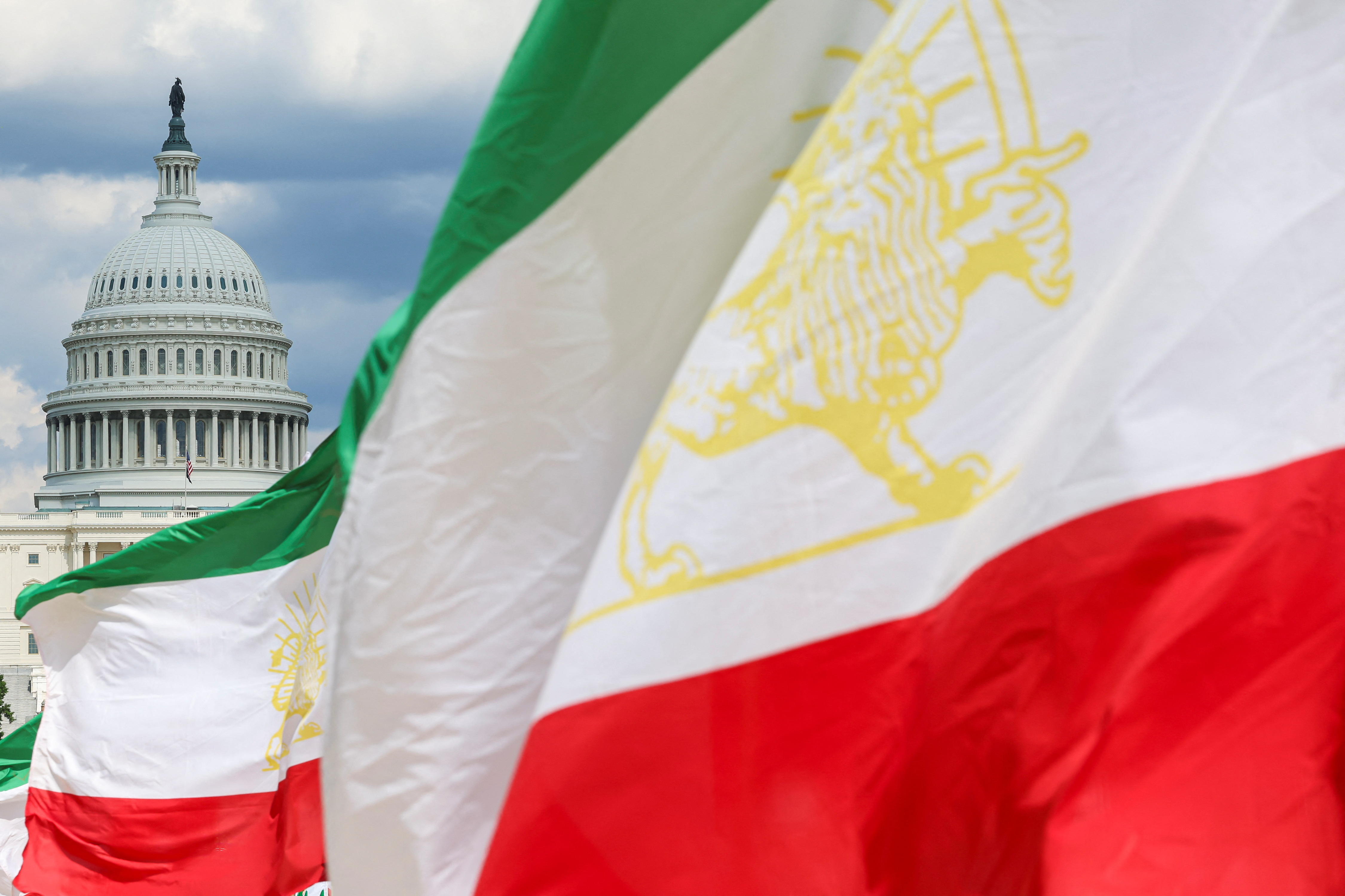 2025-06-20T235559Z_80410525_RC2J6FAAYNSA_RTRMADP_3_IRAN-NUCLEAR-USA