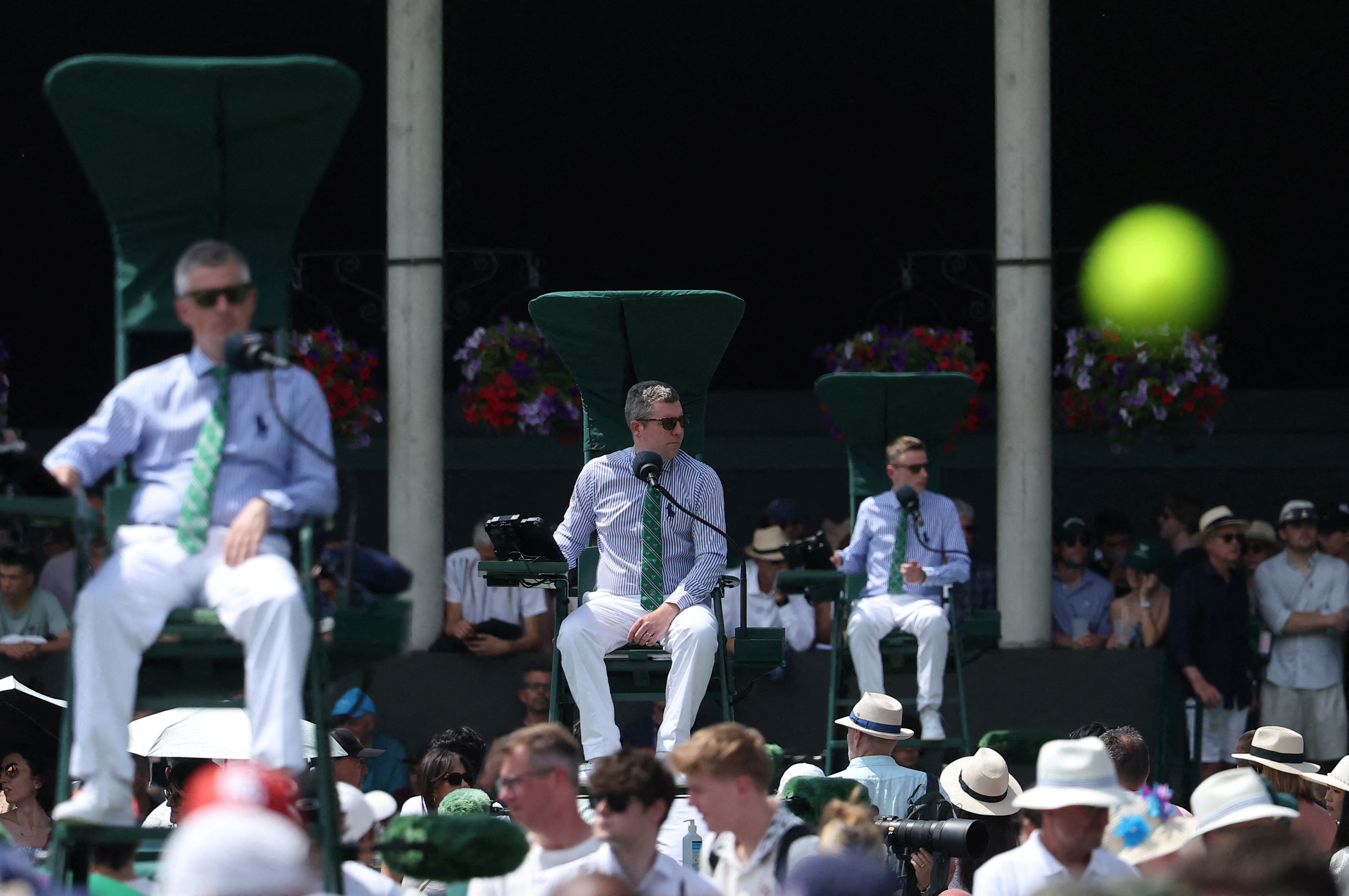 2025-07-01T234807Z_373177191_UP1EL710X44Y5_RTRMADP_3_TENNIS-WIMBLEDON