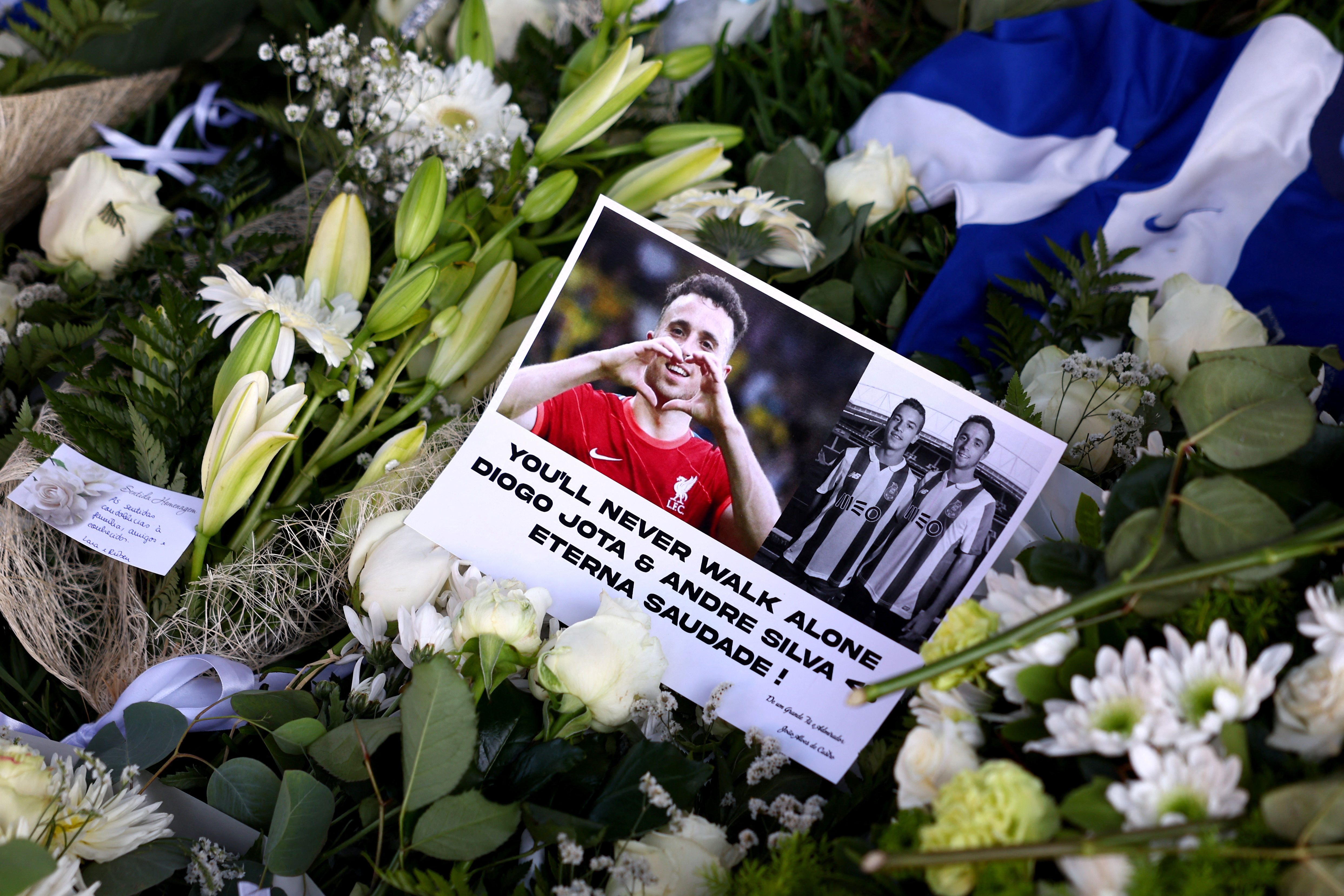 2025-07-04T173228Z_2049447775_RC2TFFAAC92R_RTRMADP_3_SOCCER-LIVERPOOL-PORTUGAL-JOTA