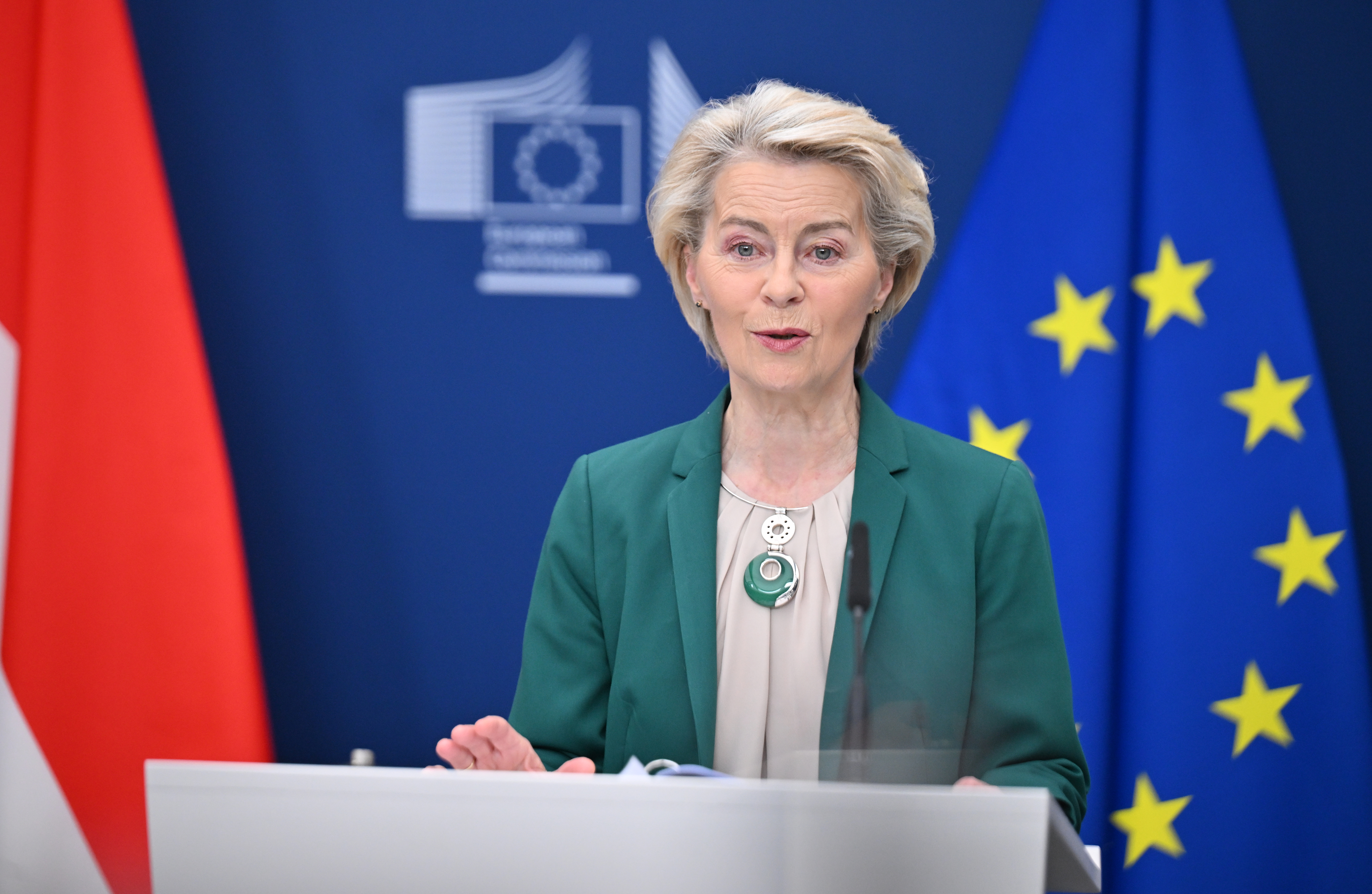 AA-20250713-38550334-38550323-EU_RAZMATRA_DVOSMJERNI_ODGOVOR_NA_AMERICKE_CARINE_PRVO_PREGOVORI_A_ONDA_PROTUMJERE_AKO_BUDE_POTREBNO