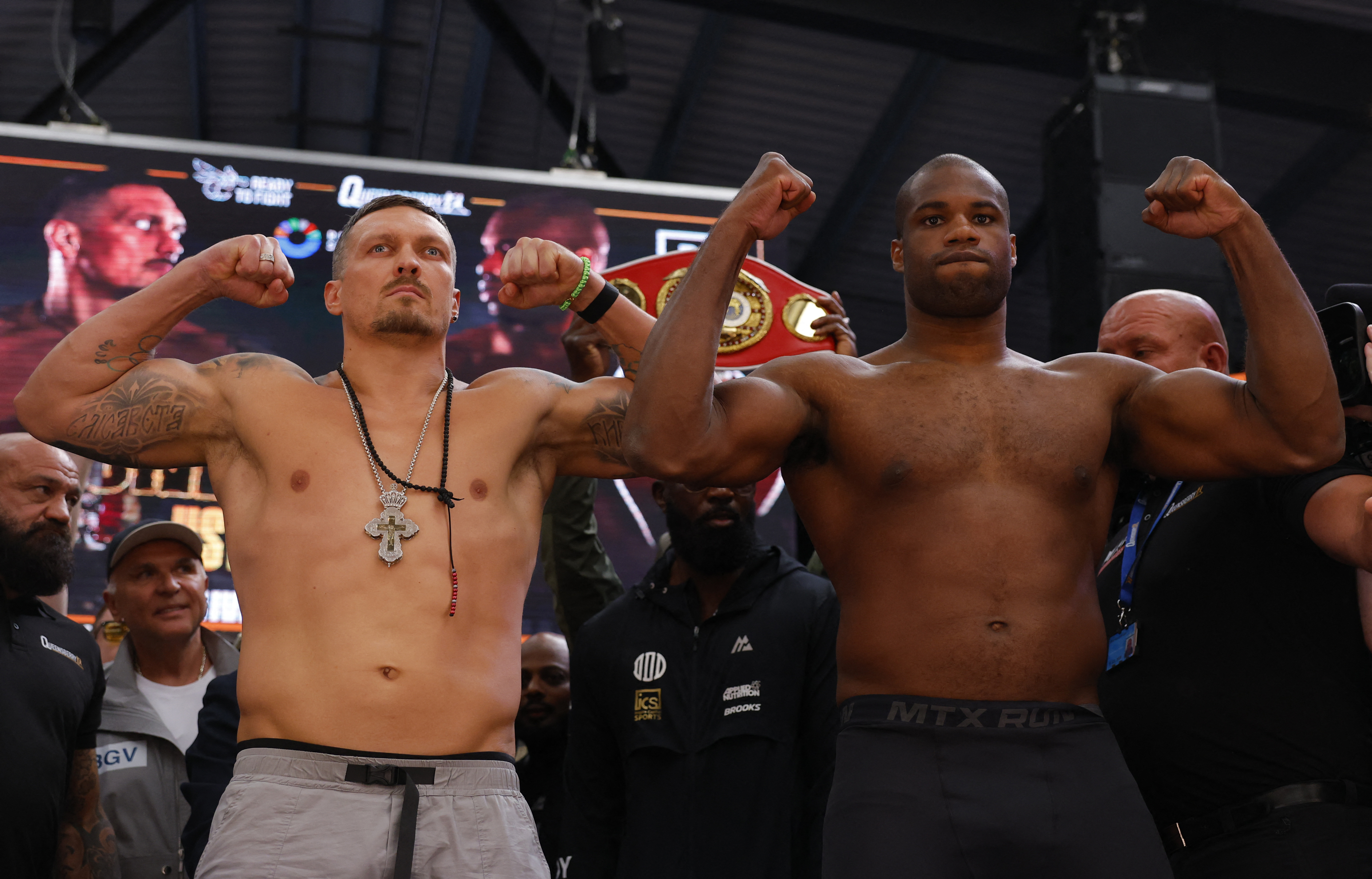 2025-07-18T145035Z_2102251282_UP1EL7I1589KX_RTRMADP_3_BOXING-HEAVYWEIGHT-USYK-DUBOIS