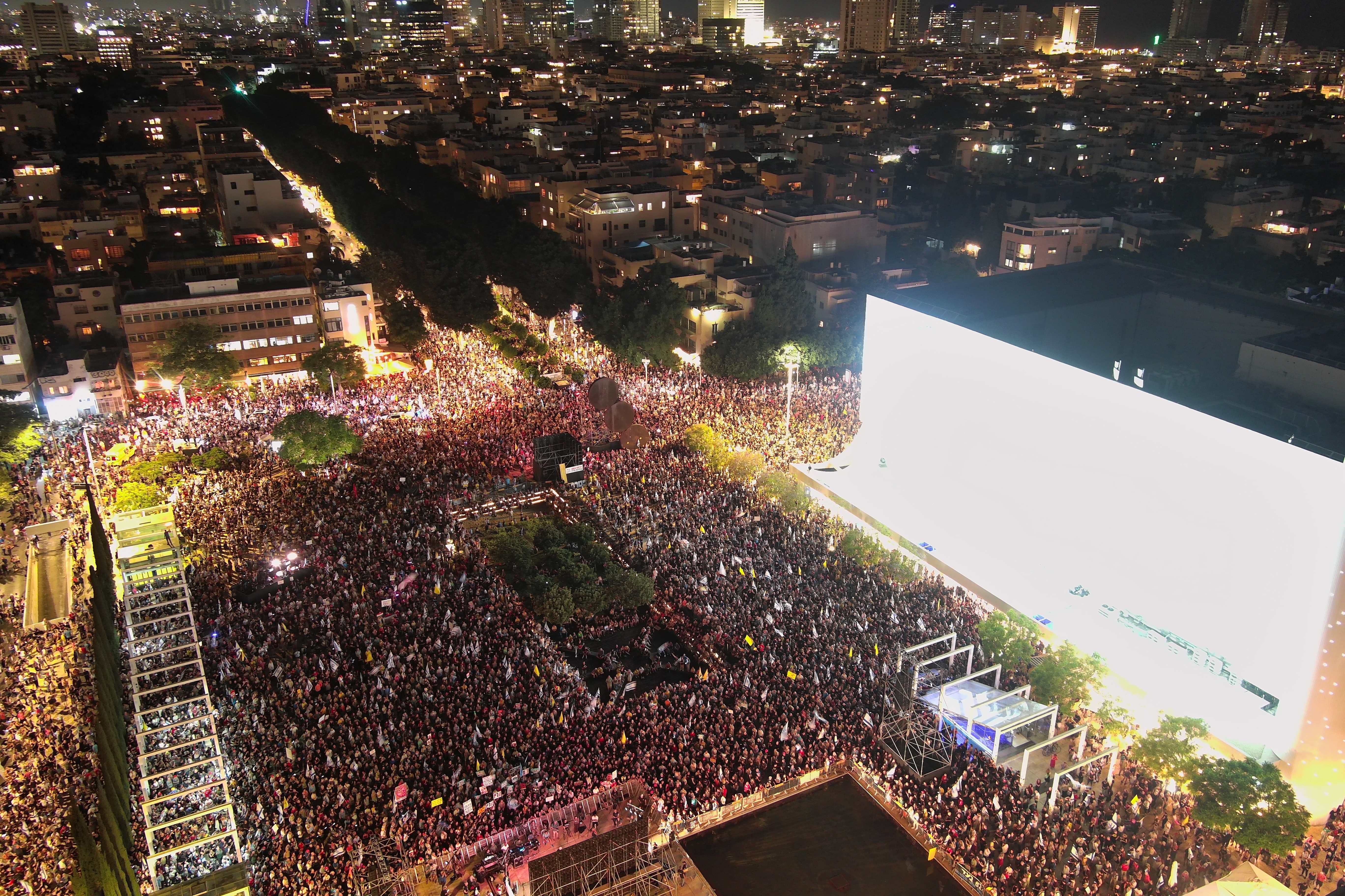 AA-20250724-38654689-38654688-IZRAELCI_PROTESTIRALI_U_TEL_AVIVU_TRAZE_PREKID_VATRE_U_GAZI_I_POVRATAK_TALACA