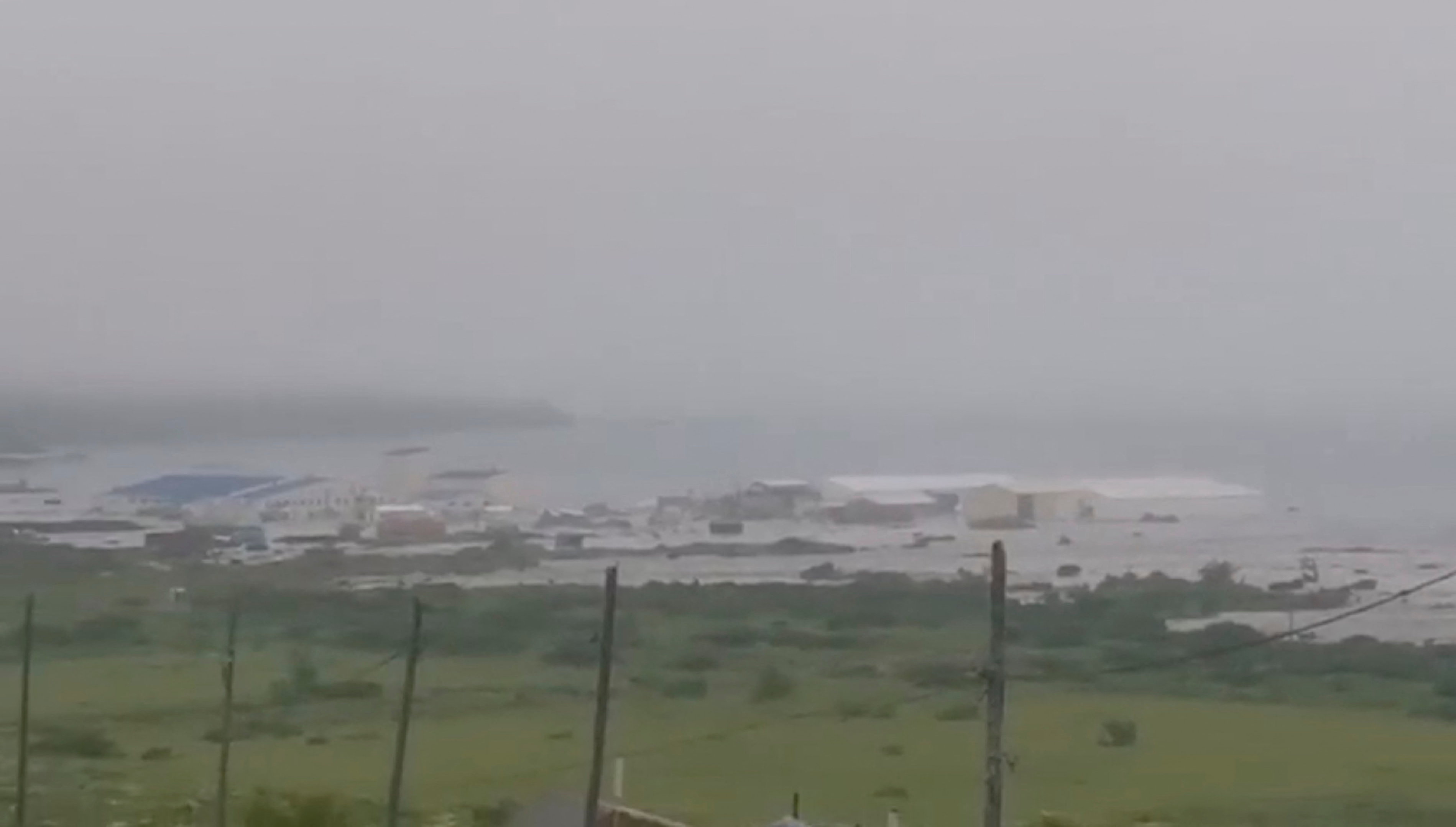 2025-07-30T034929Z_101185086_RC2RWFA1XQFA_RTRMADP_3_RUSSIA-QUAKE-PENINSULA