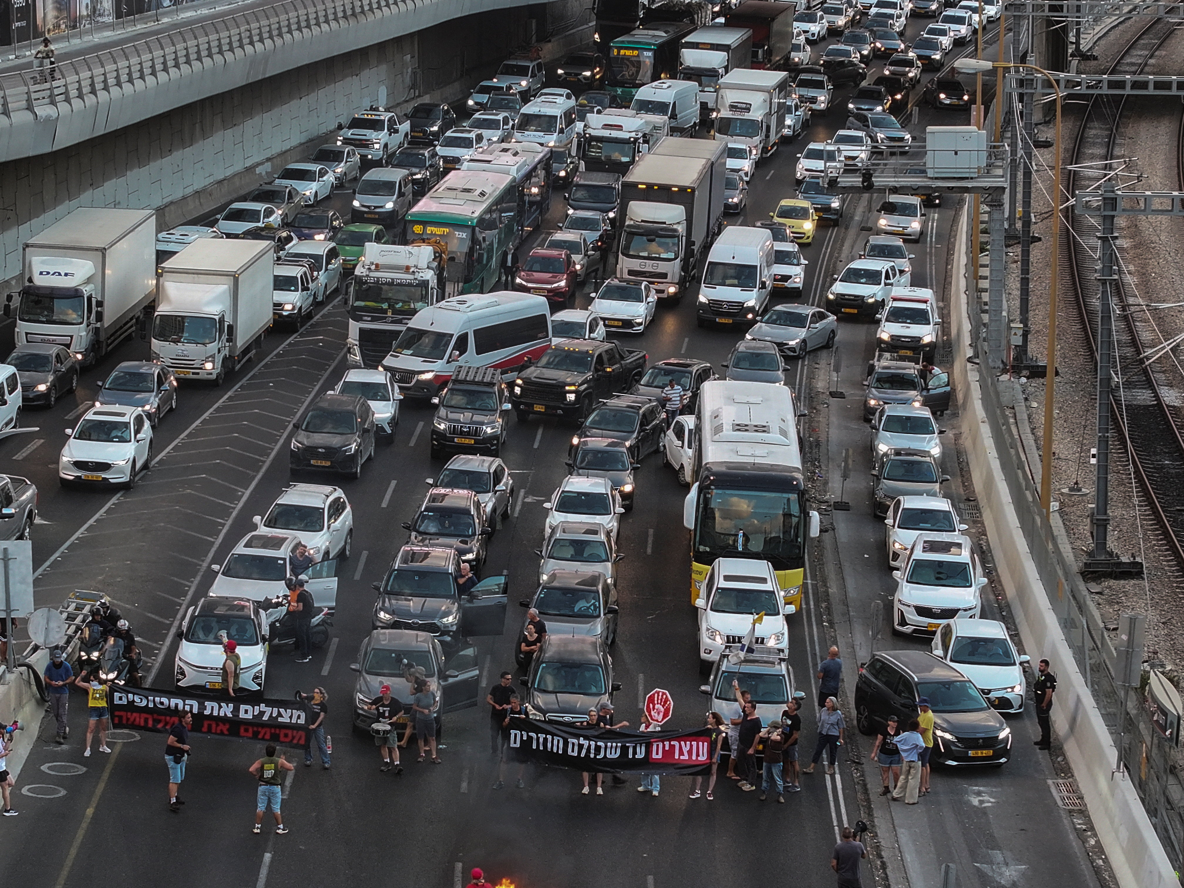 Demonstration demanding the immediate end of the war and the release of all hostages who were kidnapped during the deadly October 7, 2023, attack on Israel by Hamas, in Tel Aviv, Israel, August 26, 2025. REUTERS/Aviv Atlas