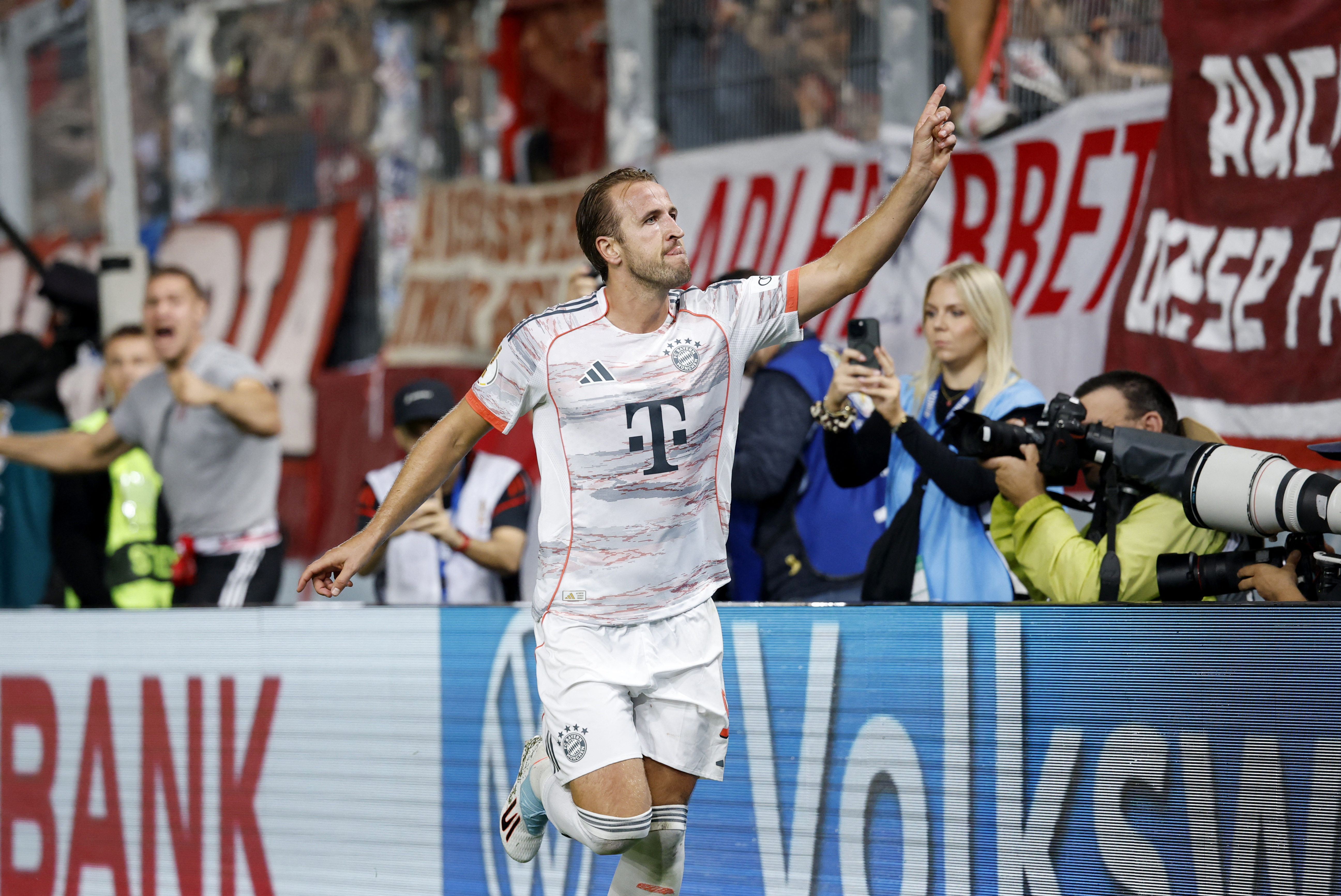 Soccer Football - DFB Cup - Wehen Wiesbaden v Bayern Munich - BRITA-Arena,