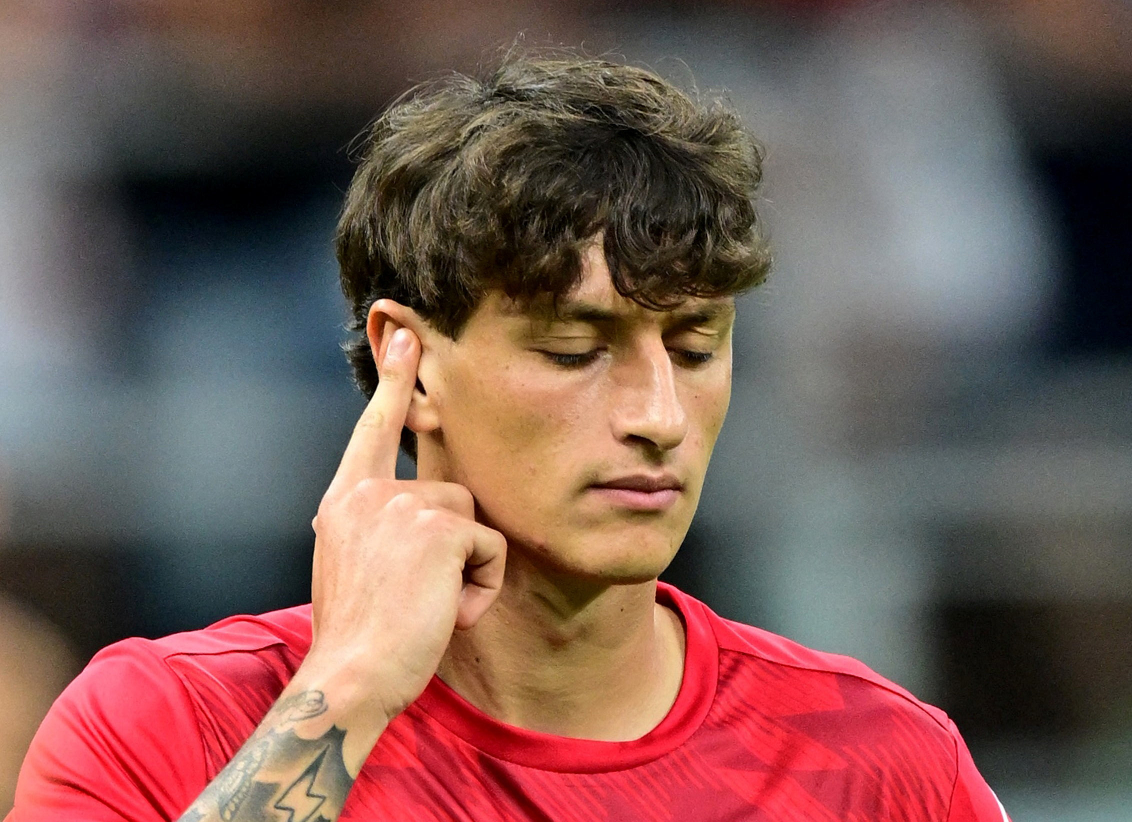 2025-08-23T205237Z_1409472029_UP1EL8N1I2EVJ_RTRMADP_3_SOCCER-ITALY-MIL-CRE