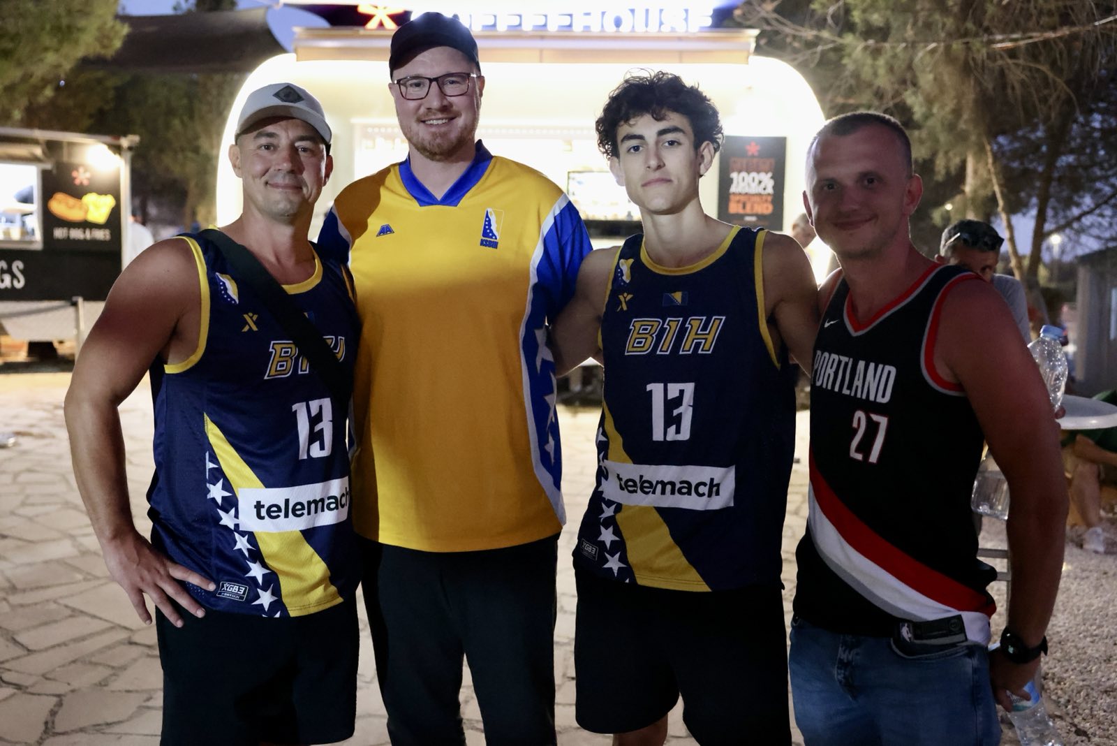 0-02-0b-d61764d7d8e1774341f13cad31c2774aad72949469a127644e34db40d6849f4a_6b104672cf24ad46