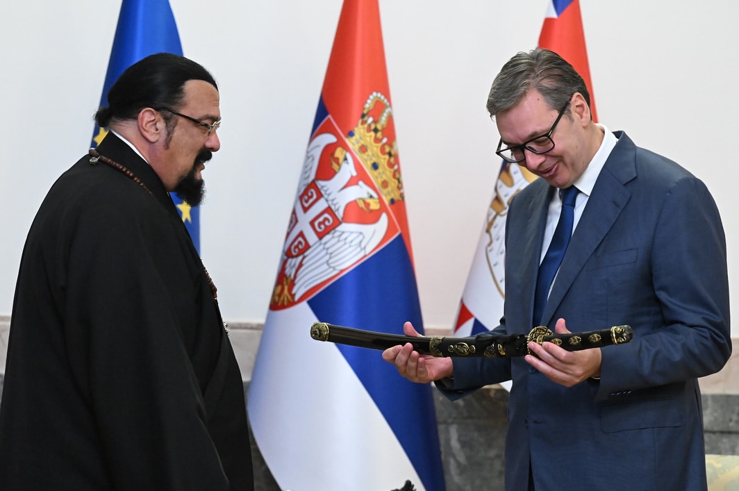 Vučić i Seagal