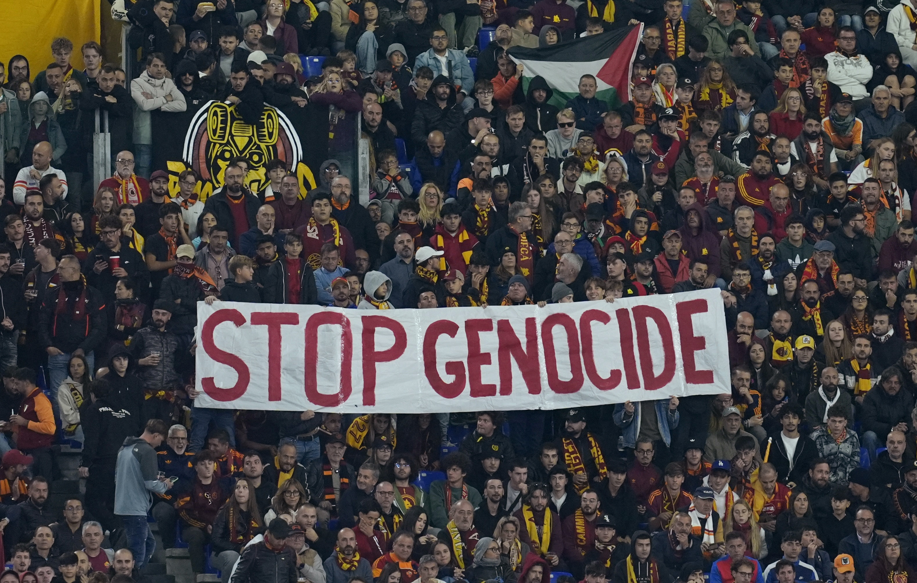 Soccer Football - UEFA Europa League - AS Roma v Lille - Stadio Olimpico, Rome, Italy - October 2, 2025 Fans display a banner reading Stop Genocide REUTERS/Matteo Ciambelli
