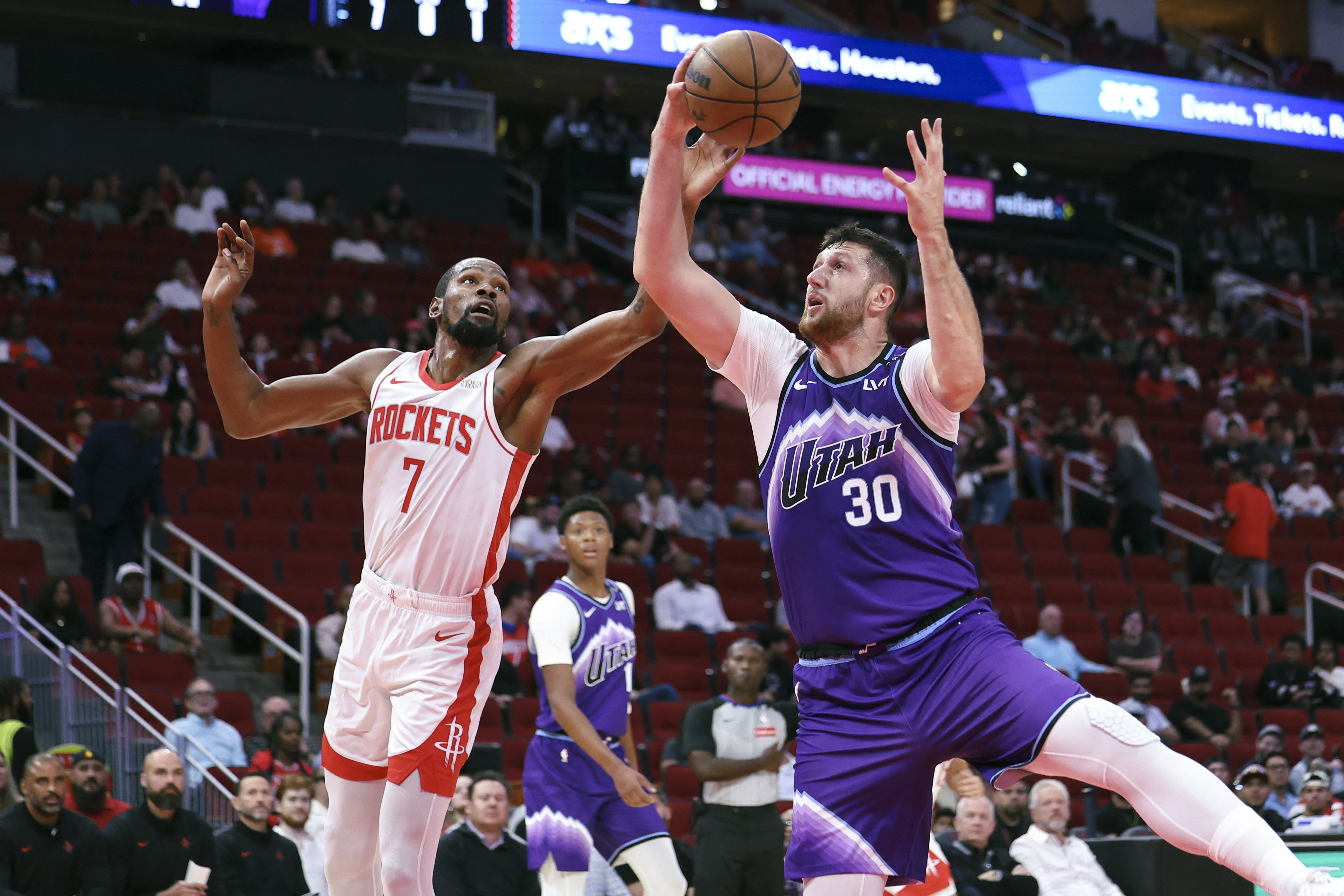 Jusuf Nurkić Nurkic UTah Jazz