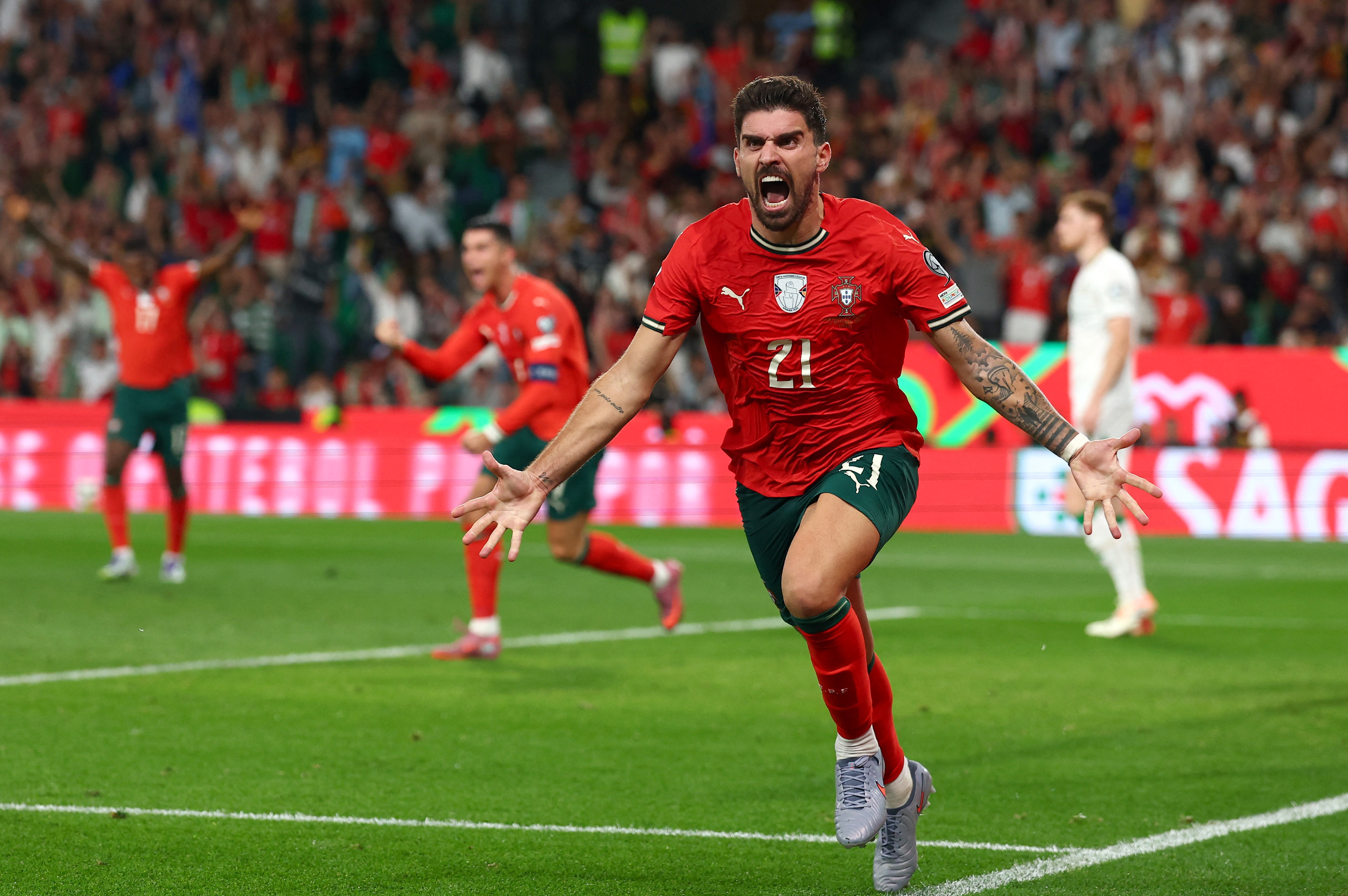 Soccer Football - FIFA World Cup - UEFA Qualifiers - Group F - Portugal v Republic of Ireland - Estadio Jose Alvalade, Lisbon, Portugal - October 11, 2025 Portugal's Ruben Neves celebrates scoring their first goal REUTERS/Pedro Nunes