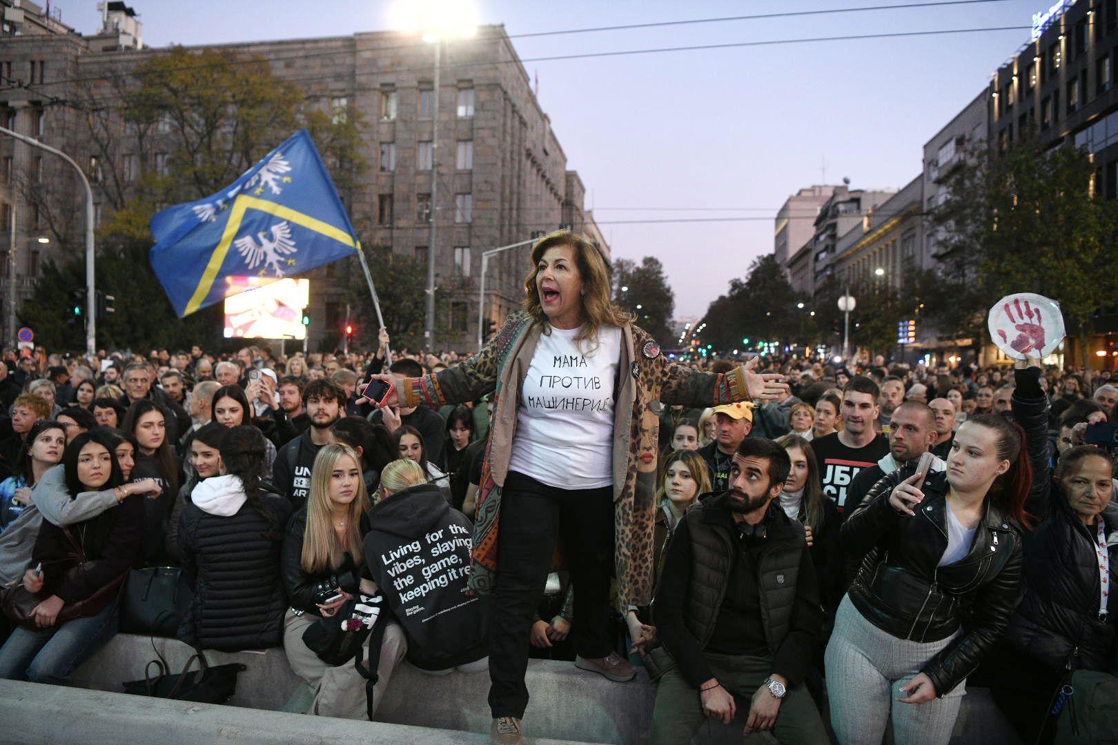 Beograd 05. novemba 2025. Skup podrške Dijani Hrki, koja već četvrti dan štrajkuje glađu. Građani, đaci, učenici, studenti, podrška Foto:Filip Krainčanić/Nova.rs