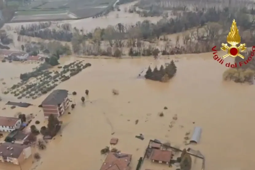 2025-11-17-123847-vigili-del-fuoco-vigilidelfuoco--x-and-9-more-pages-profile-1-microsoft-830x553