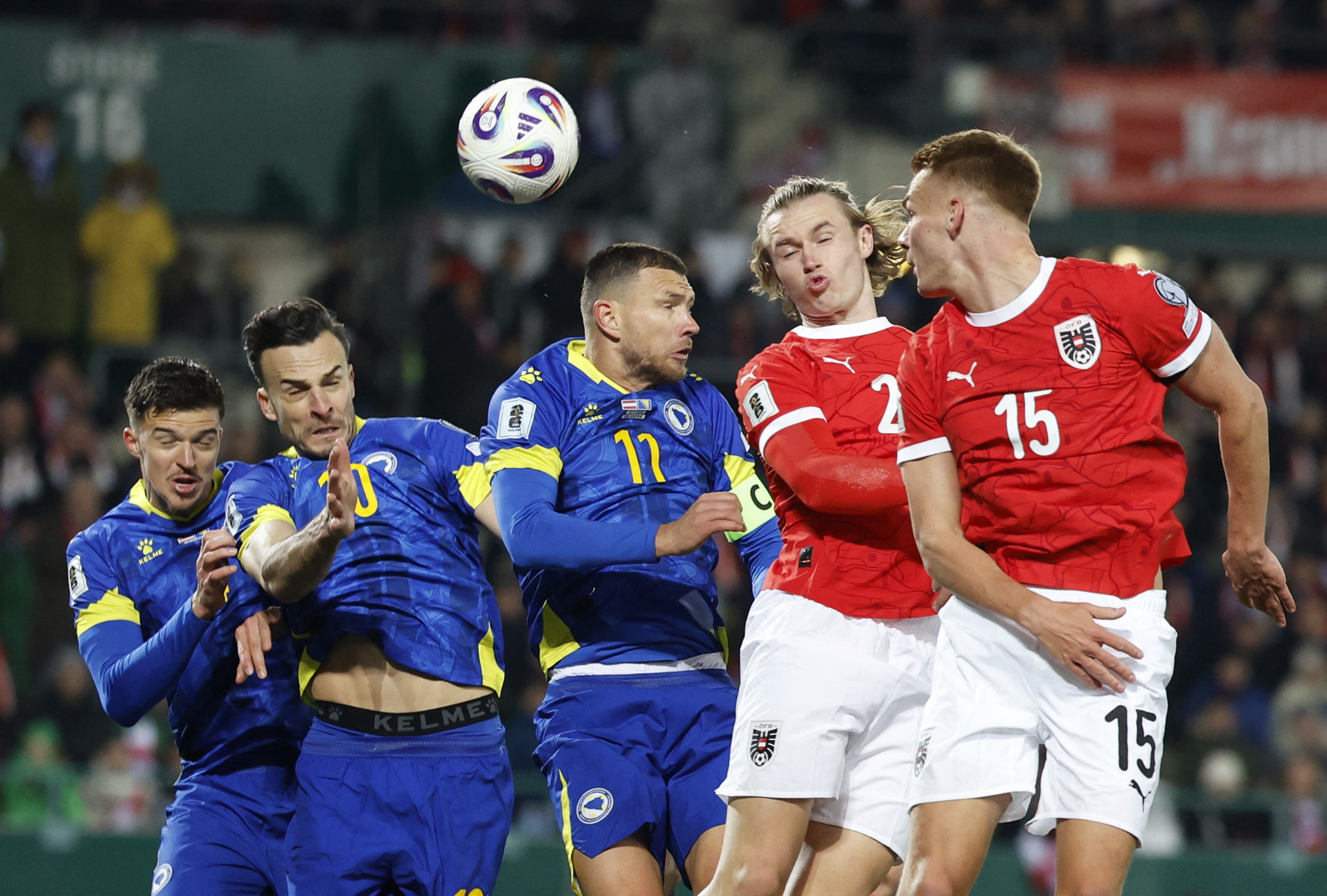 Soccer Football - FIFA World Cup - UEFA Qualifiers - Group H