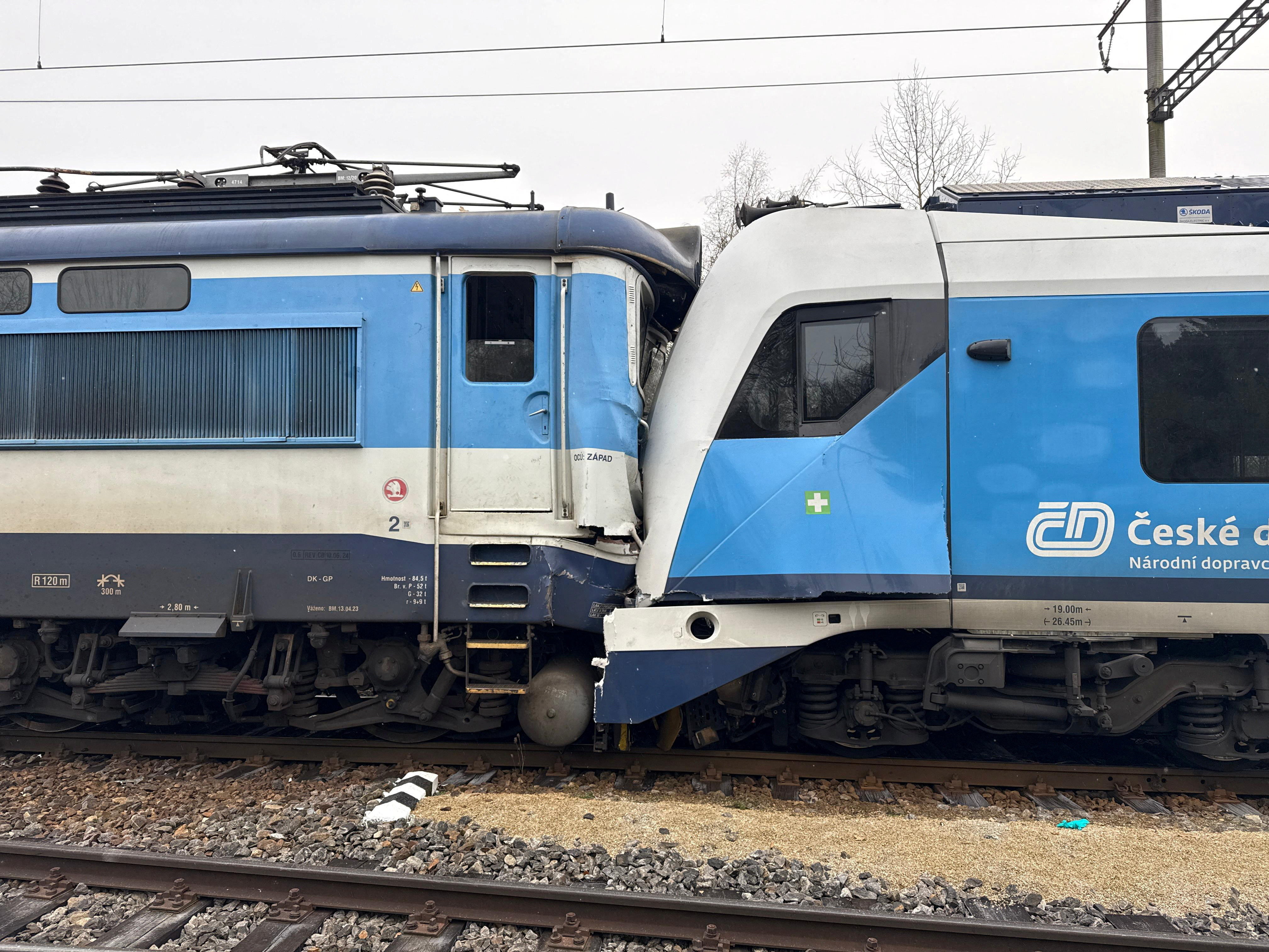 A scene of a collision between two trains in the town of Zliv, Czech Republic, on November 20, 2025. Fire Rescue Service of the Czech Republic/Handout via REUTERS. THIS IMAGE HAS BEEN SUPPLIED BY A THIRD PARTY