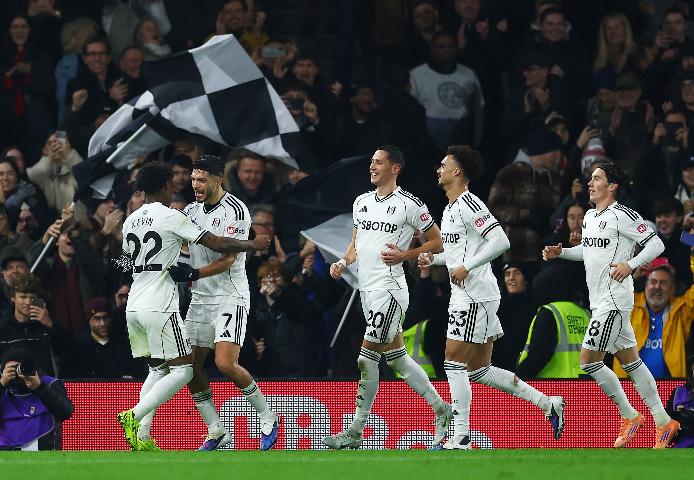 Soccer Football - Premier League - Fulham v Nottingham Forest - Craven Cottage,