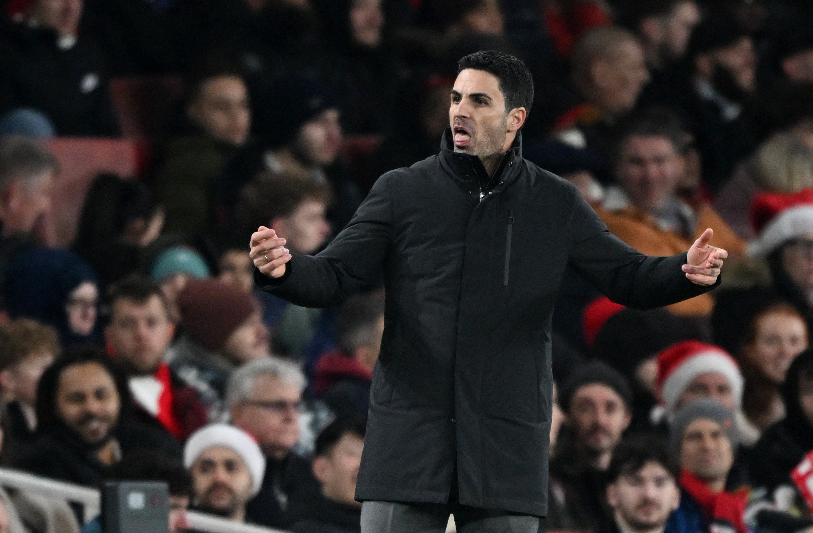Soccer Football - Carabao Cup - Quarter Final - Arsenal v Crystal Palace - Emirates Stadium, London, Britain - December 23, 2025 Arsenal manager Mikel Arteta reacts REUTERS/Dylan Martinez EDITORIAL USE ONLY. NO USE WITH UNAUTHORIZED AUDIO, VIDEO, DATA, FI