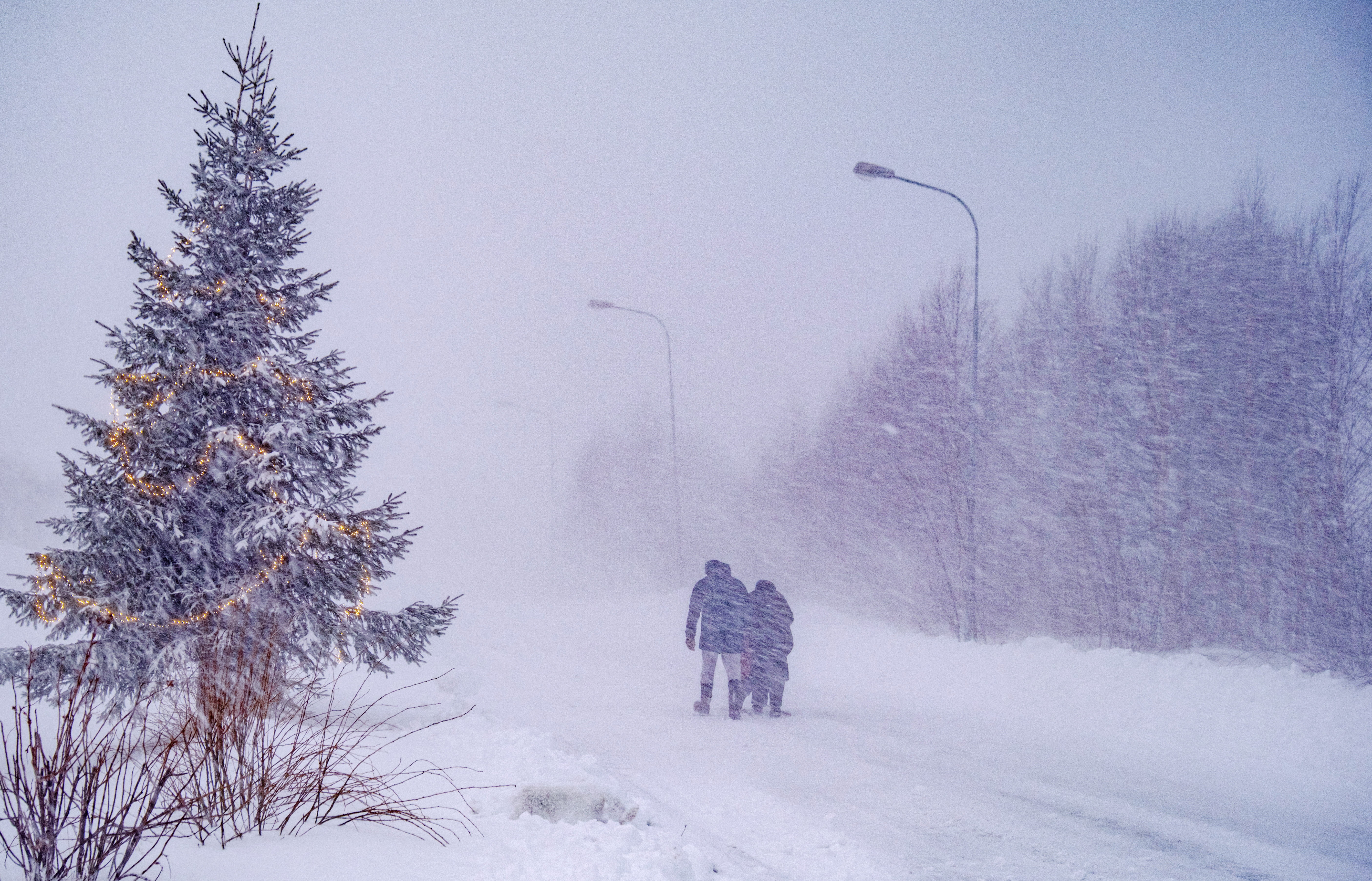 The storm Johannes hits Vasterbotten and the northern mountain areas hard with storm winds and heavy snowfall