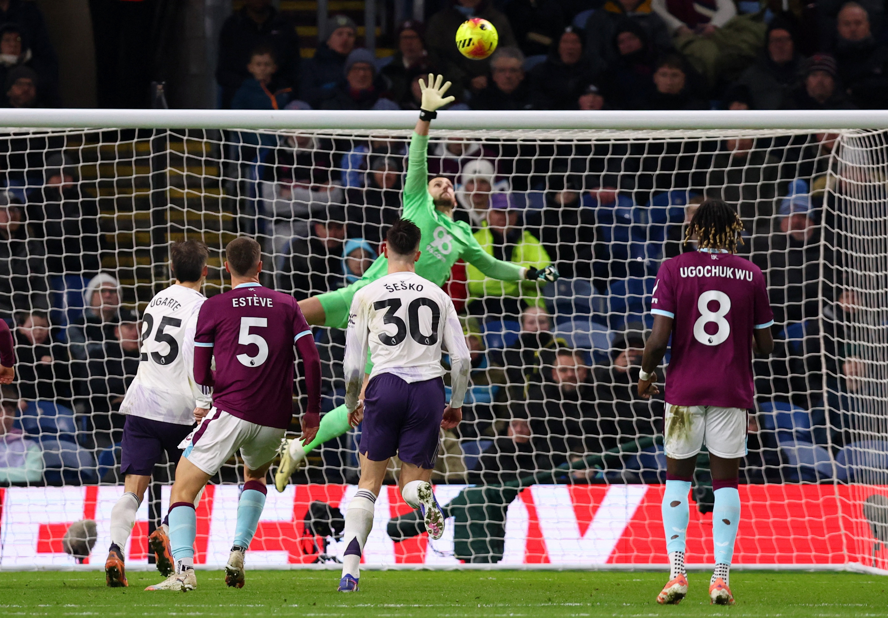 Soccer Football - Premier League - Burnley v Manchester United - Turf Moor,