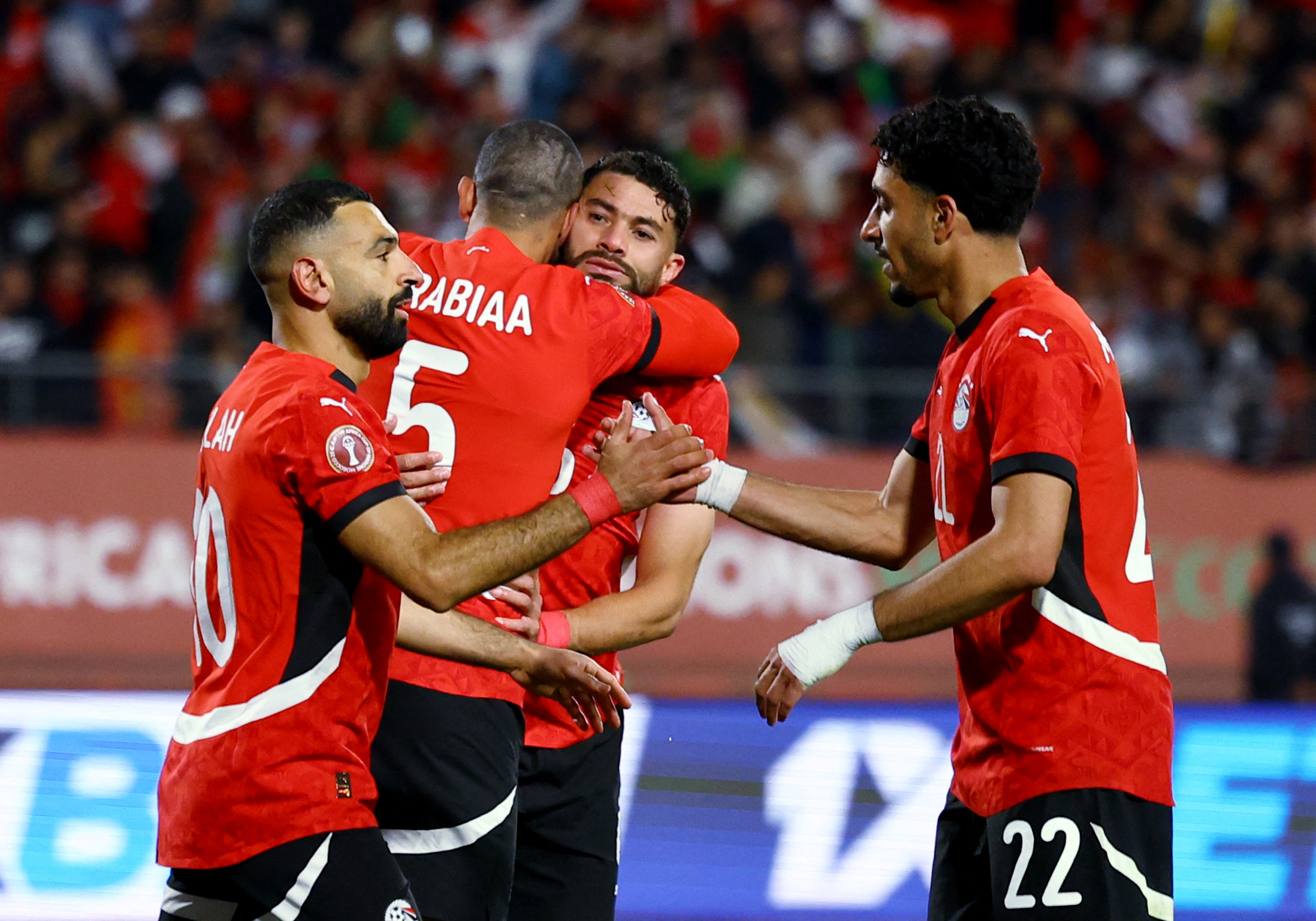 Soccer Football - CAF Africa Cup of Nations - Morocco 2025 - Quarter Final - Egypt v Ivory Coast - Adrar Stadium, Agadir, Morocco - January 10, 2026 Egypt's Mohamed Salah celebrates scoring their third goal with Omar Marmoush REUTERS/Siphiwe Sibeko