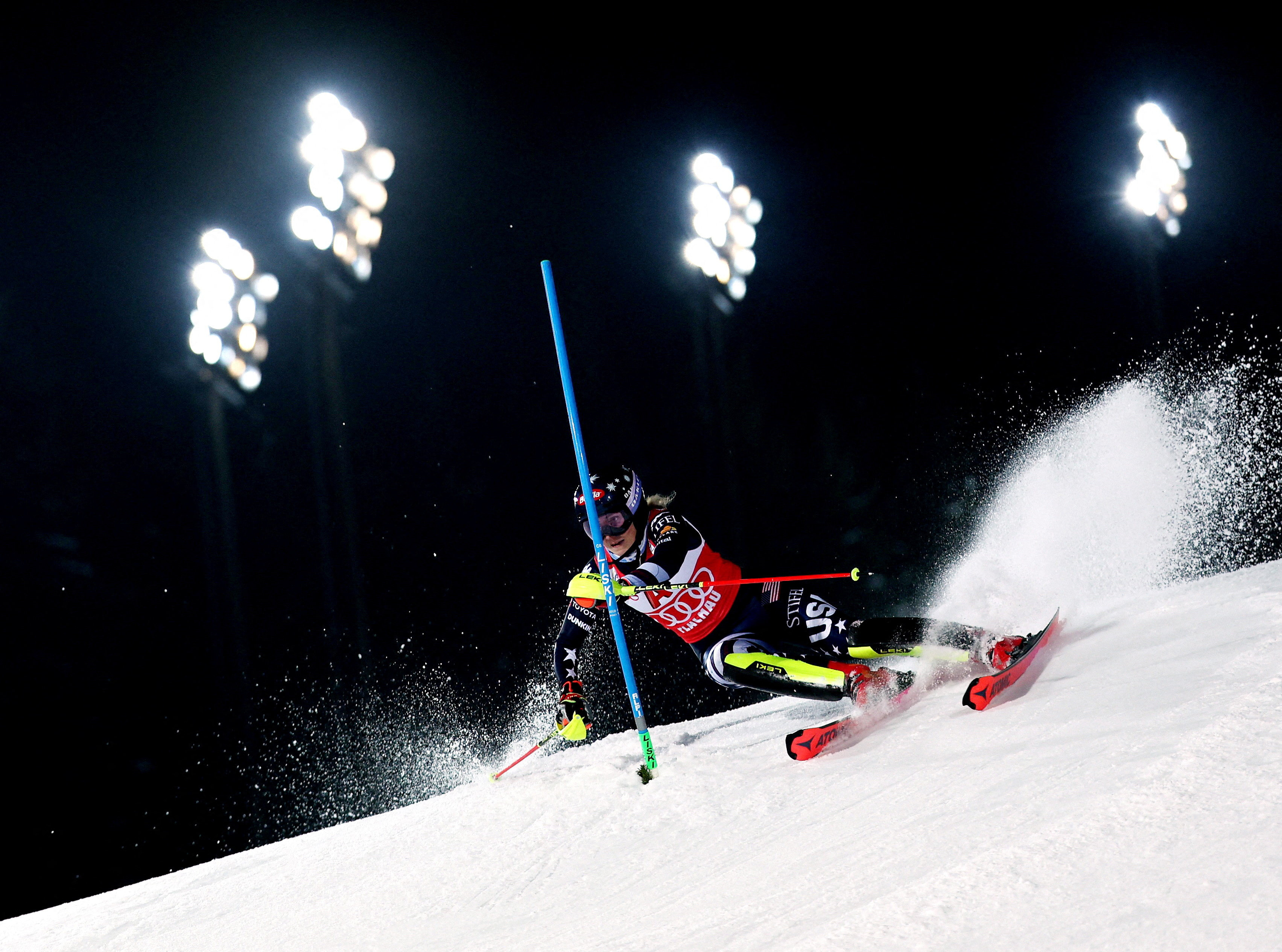 Alpine Skiing - FIS Alpine Ski World Cup - Women's Night Slalom - Flachau, Austria - January 13, 2026 Mikaela Shiffrin of the U.S. in action during the women's slalom REUTERS/Gintare Karpaviciute     TPX IMAGES OF THE DAY
