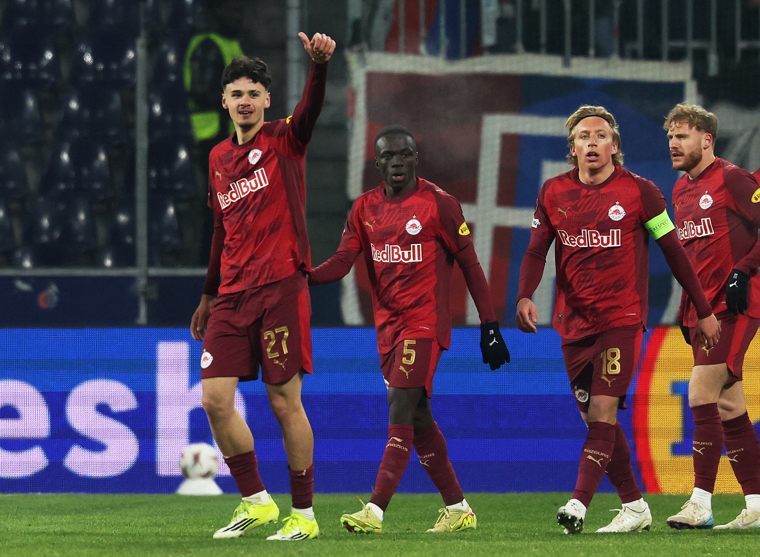 Soccer Football - UEFA Europa League - RB Salzburg v Basel - Stadion Salzburg, Salzburg, Austria - January 22, 2026 RB Salzburg's Kerim Alajbegovic celebrates scoring their second goal with teammates REUTERS/Gintare Karpaviciute