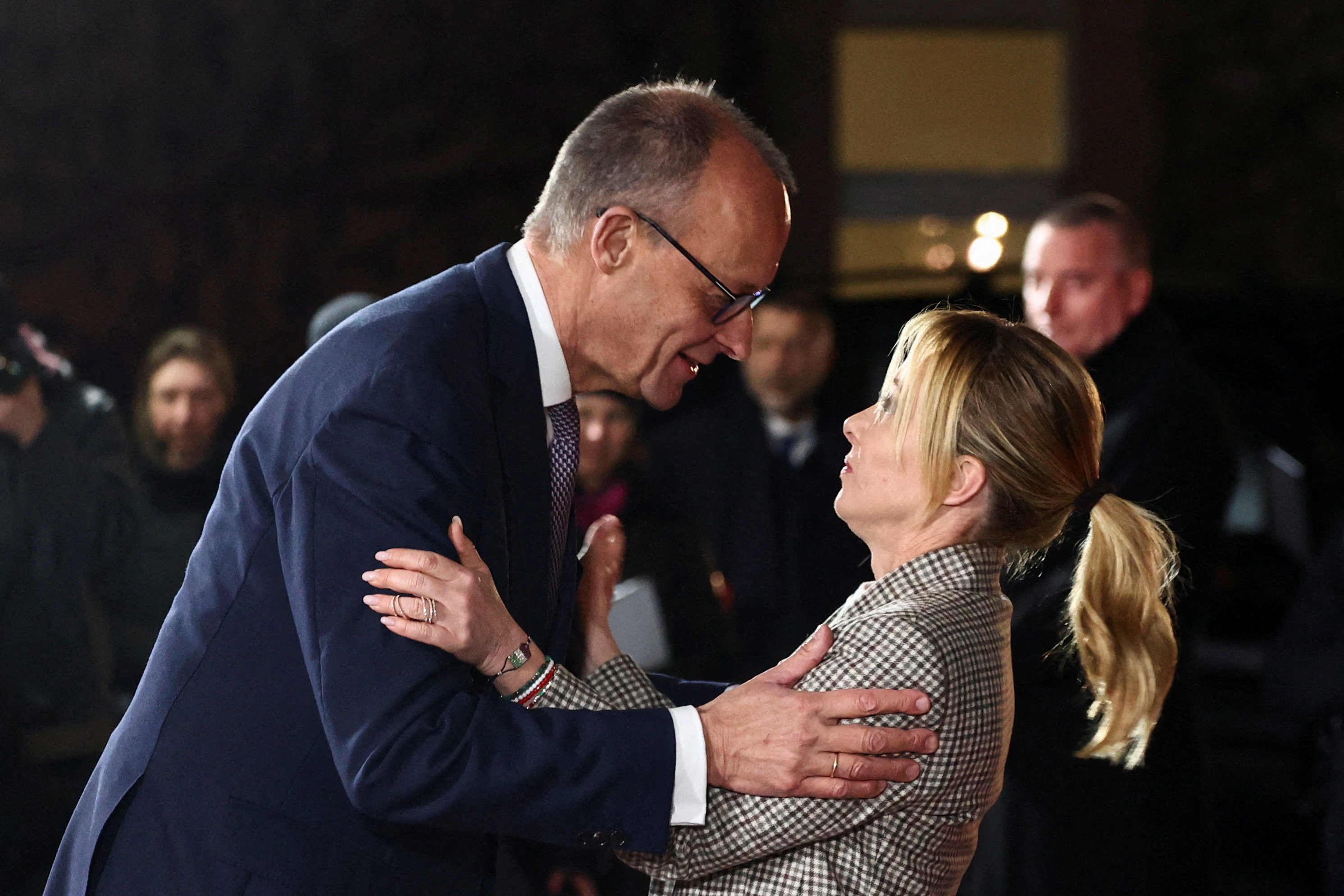 German Chancellor Friedrich Merz welcomes Italian Prime Minister Giorgia Meloni  REUTERS/Liesa Johannssen/File Photo