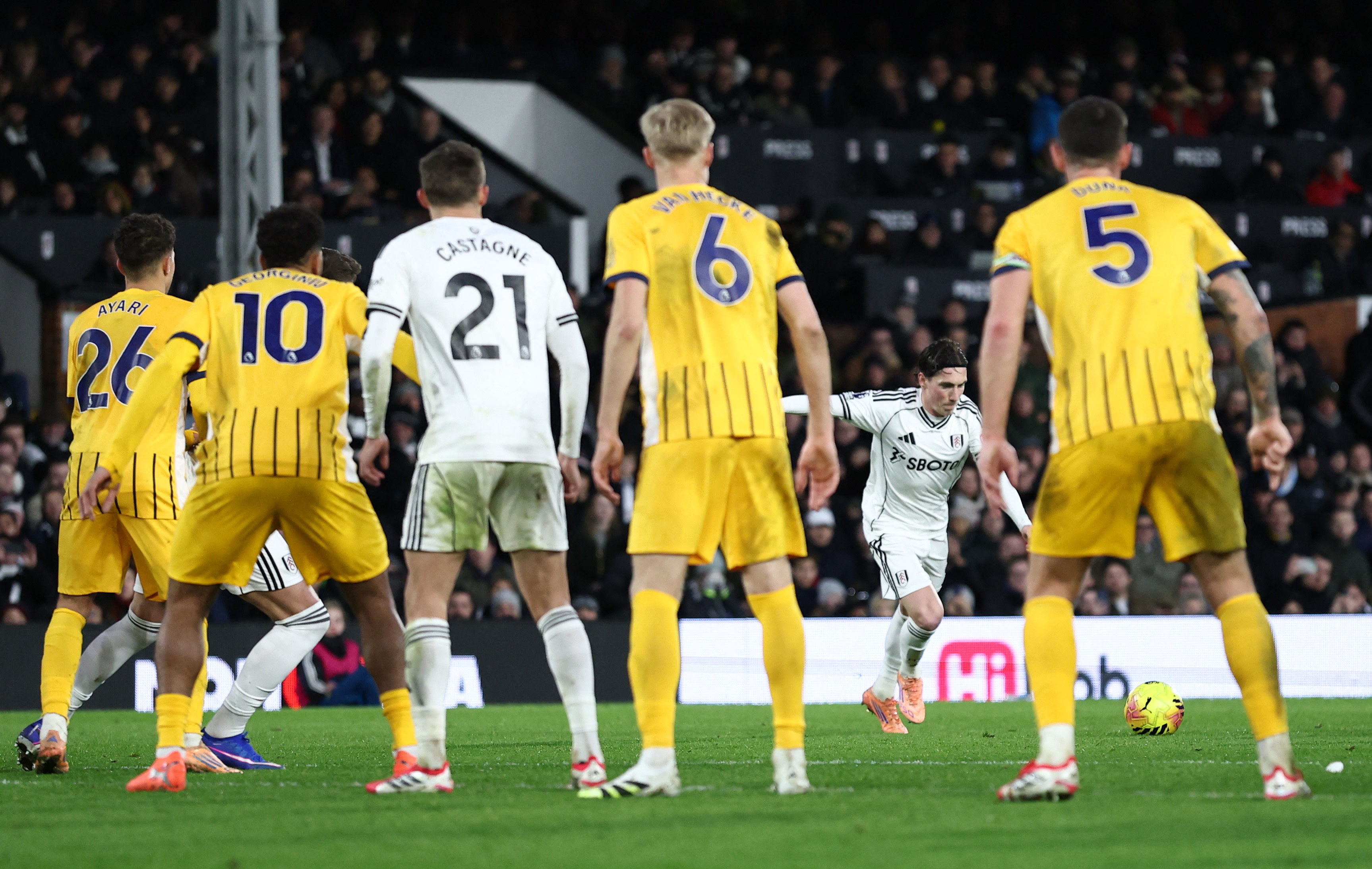 Soccer Football - Premier League - Fulham v Brighton & Hove Albion - Craven Cottage, London, Britain - January 24, 2026 Fulham's Harry Wilson scores their second goal REUTERS/David Klein EDITORIAL USE ONLY. NO USE WITH UNAUTHORIZED AUDIO, VIDEO, DATA, FIX