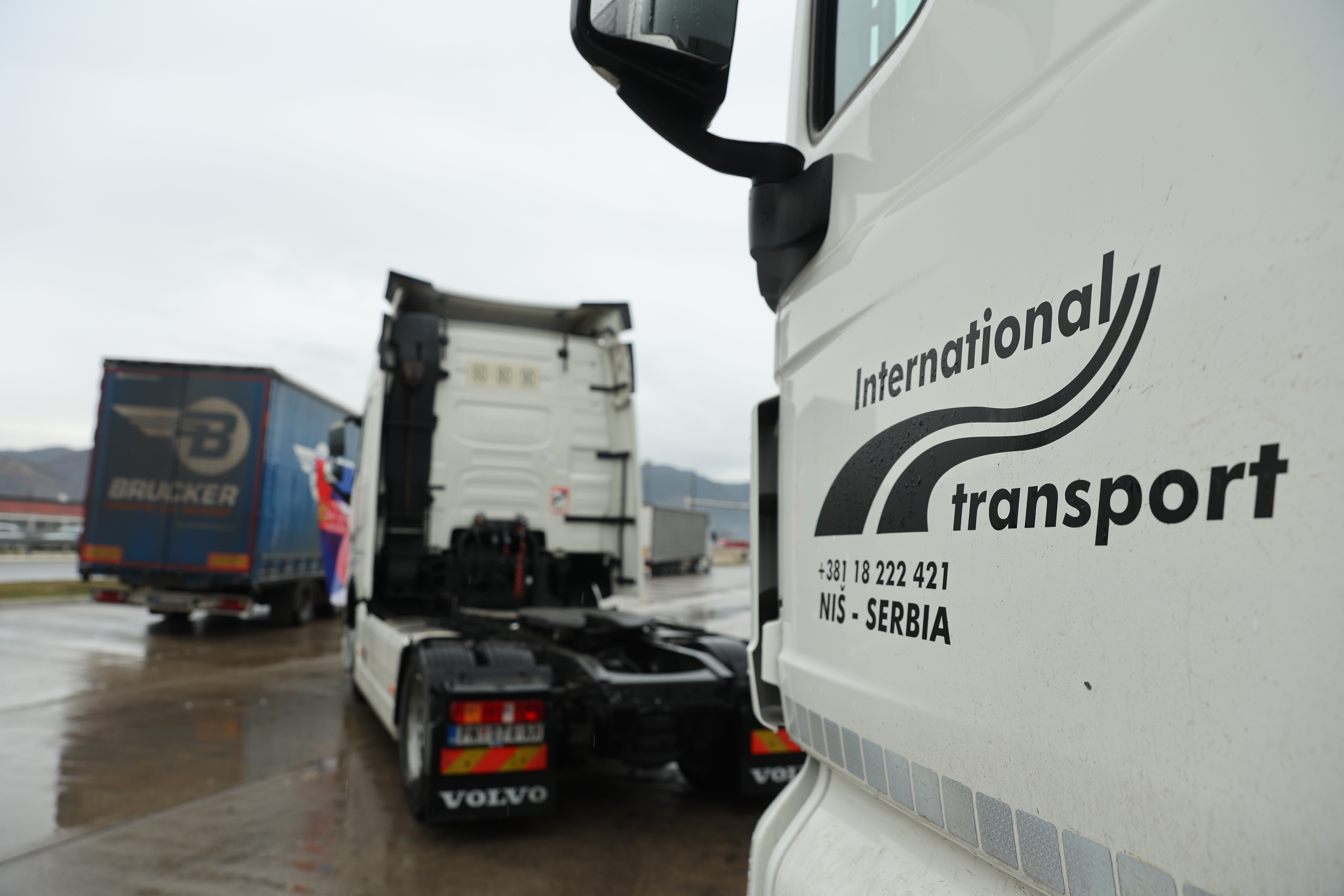 GRADINA, SRBIJA - 26. JANUAR:Nezadovoljni zbog ograničavanja njihovog boravka