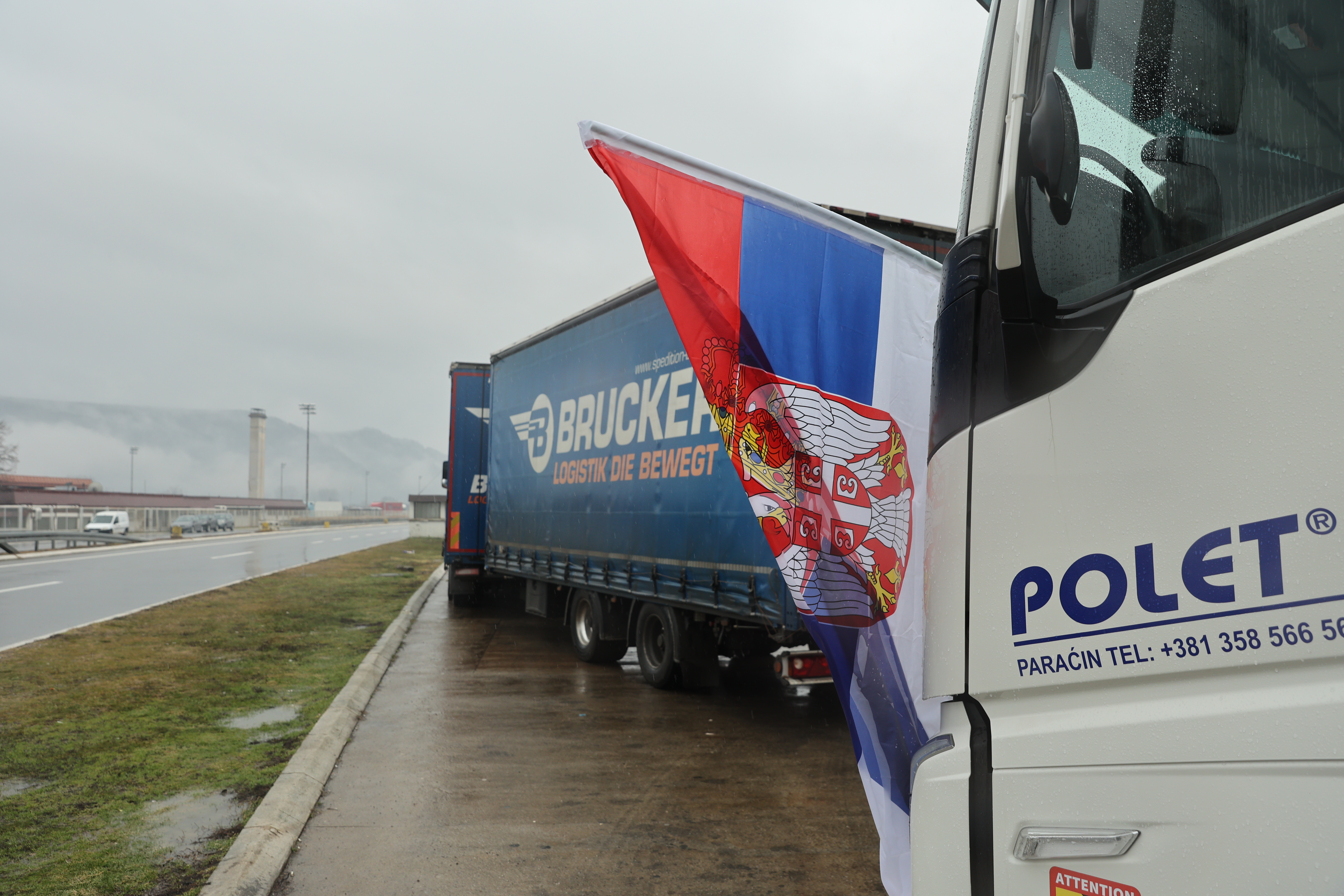 GRADINA, SRBIJA - 26. JANUAR:Nezadovoljni zbog ograničavanja njihovog b