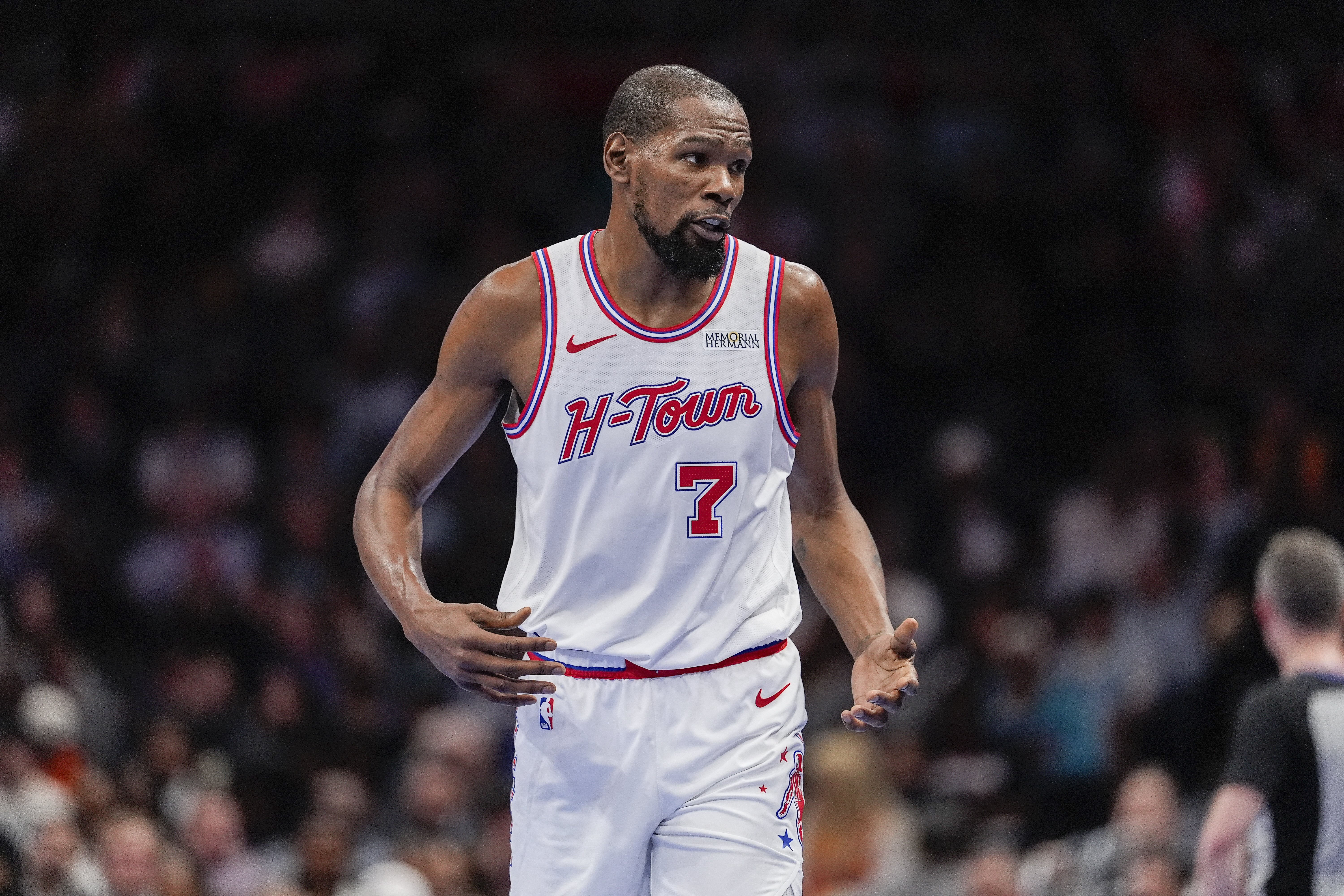 Feb 19, 2026; Charlotte, North Carolina, USA; Houston Rockets forward Kevin Durant (7) during the second  quarter against the Charlotte Hornets at Spectrum Center. Mandatory Credit: Jim Dedmon-Imagn Images