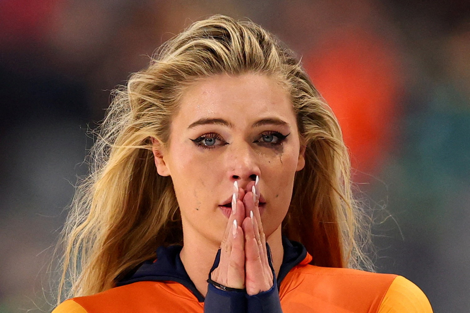 Milano Cortina 2026 Olympics - Speed Skating - Women's 1000m - Milano Speed Skating Stadium, Milan, Italy - February 09, 2026. Jutta Leerdam of Netherlands celebrates after winning gold and setting a new Olympic record for the women's 1000m REUTERS/Pirosc