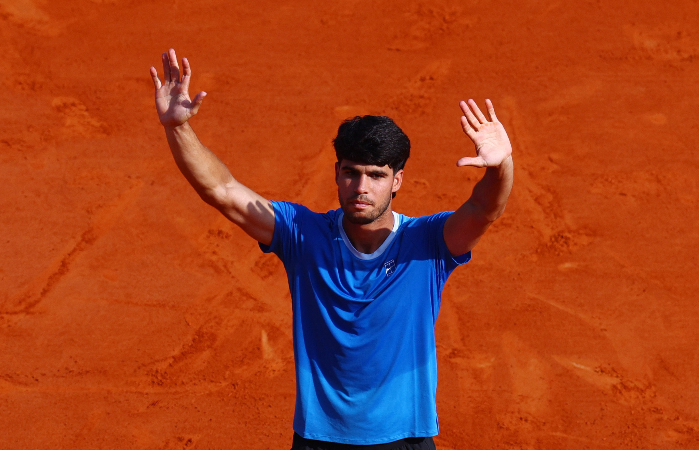 Tennis - ATP Masters 1000 - Monte Carlo Masters - Monte Carlo Country Club, Roquebrune-Cap-Martin, France - April 11, 2026 Spain's Carlos Alcaraz celebrates after winning his semi final match against Monaco's Valentin Vacherot REUTERS/Manon Cruz