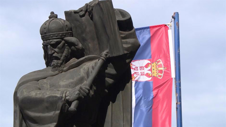 pravda-car-dusan-n1-46474_eJ4Hxb.format-avif.width-1200