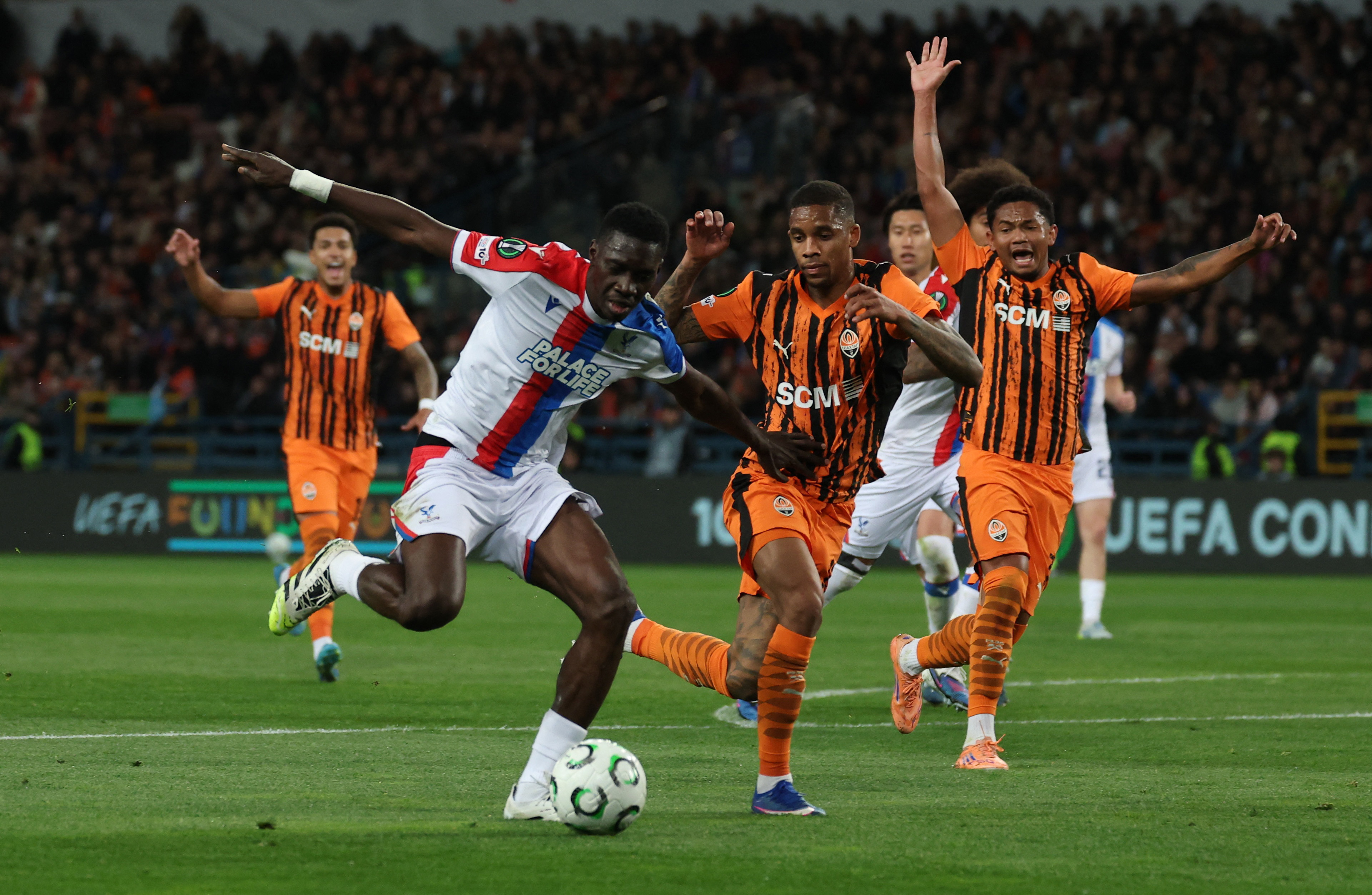 Soccer Football - UEFA Conference League - Semi Final - First Leg - Shakhtar Donetsk