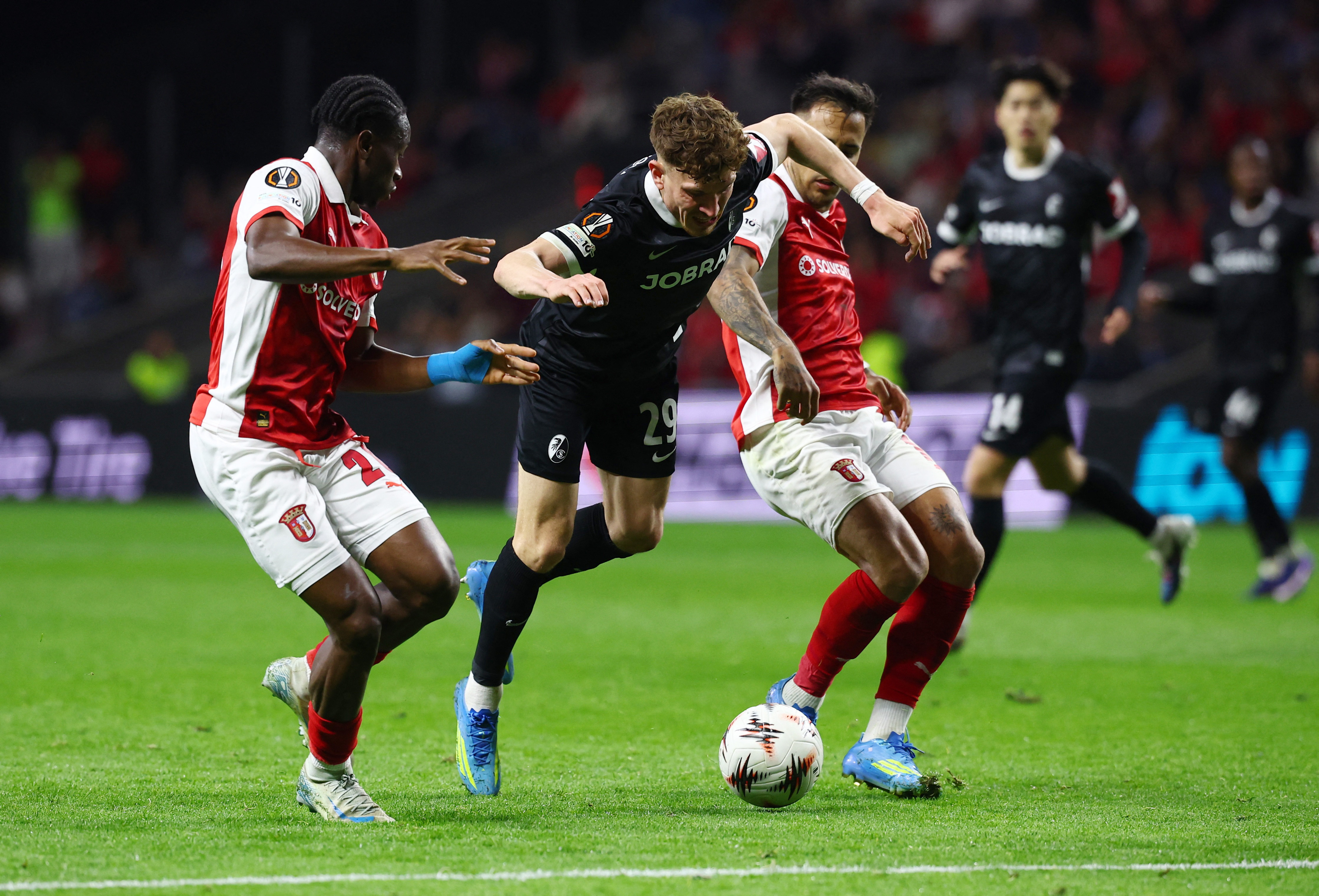 Soccer Football - UEFA Europa League - Semi Final - First Leg - S.C. Braga v SC