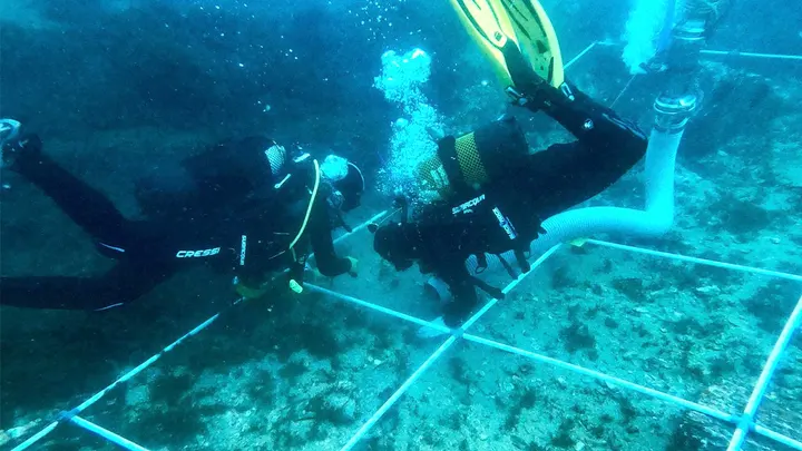 SPAIN-SHIPWRECK-STRAIT-OF-GIBRALTAR-ANCIENT-HISTORY-DISCOVERY-ARCHAEOLOGY-2