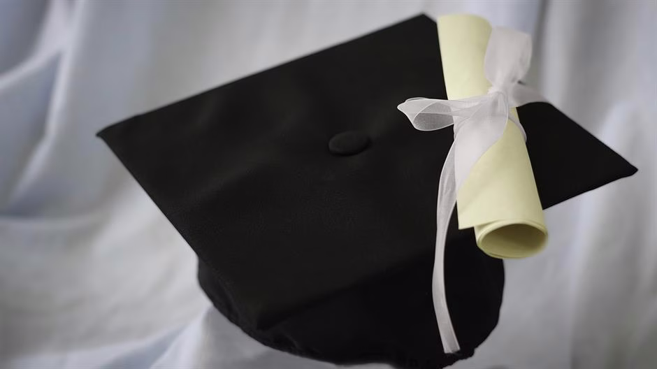 univerzitet diploma