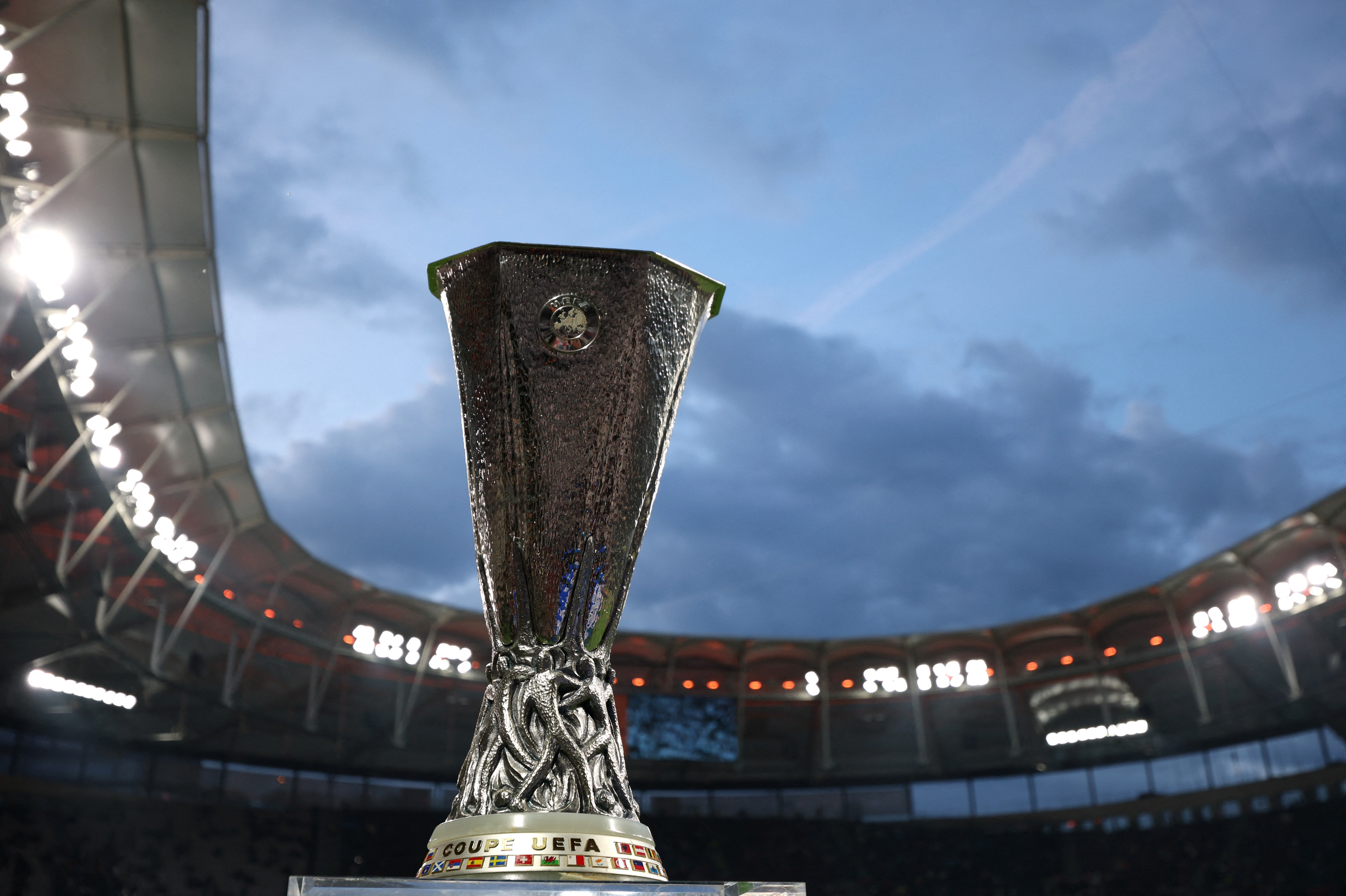 Soccer Football - UEFA Europa League - Final - SC Freiburg v Aston Villa - Besiktas Park, Istanbul, Turkey - May 20, 2026 The UEFA Europa League trophy is displayed inside the stadium before the match REUTERS/Isabel Infantes