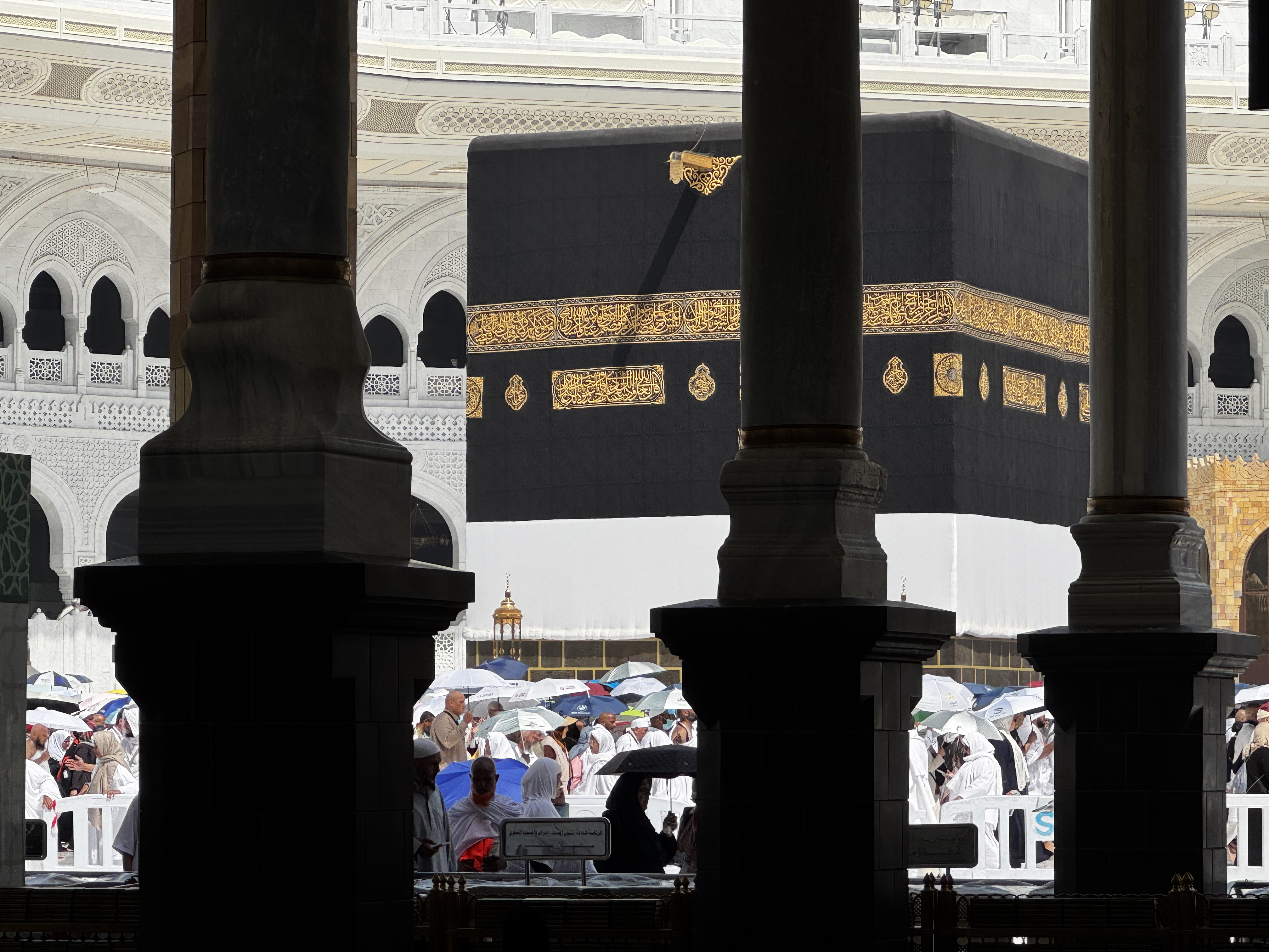 MEKA, SAUDIJSKA ARABIJA - 27. MAJ: Više od 1,7 miliona muslimanskih hodočasnika kompletiralo je obrede hadža prvog dana Kurban-bajrama u Mekki, Saudijska Arabija, 27. maja 2026. godine. ( Ali Atmaca - Anadolu Agency )