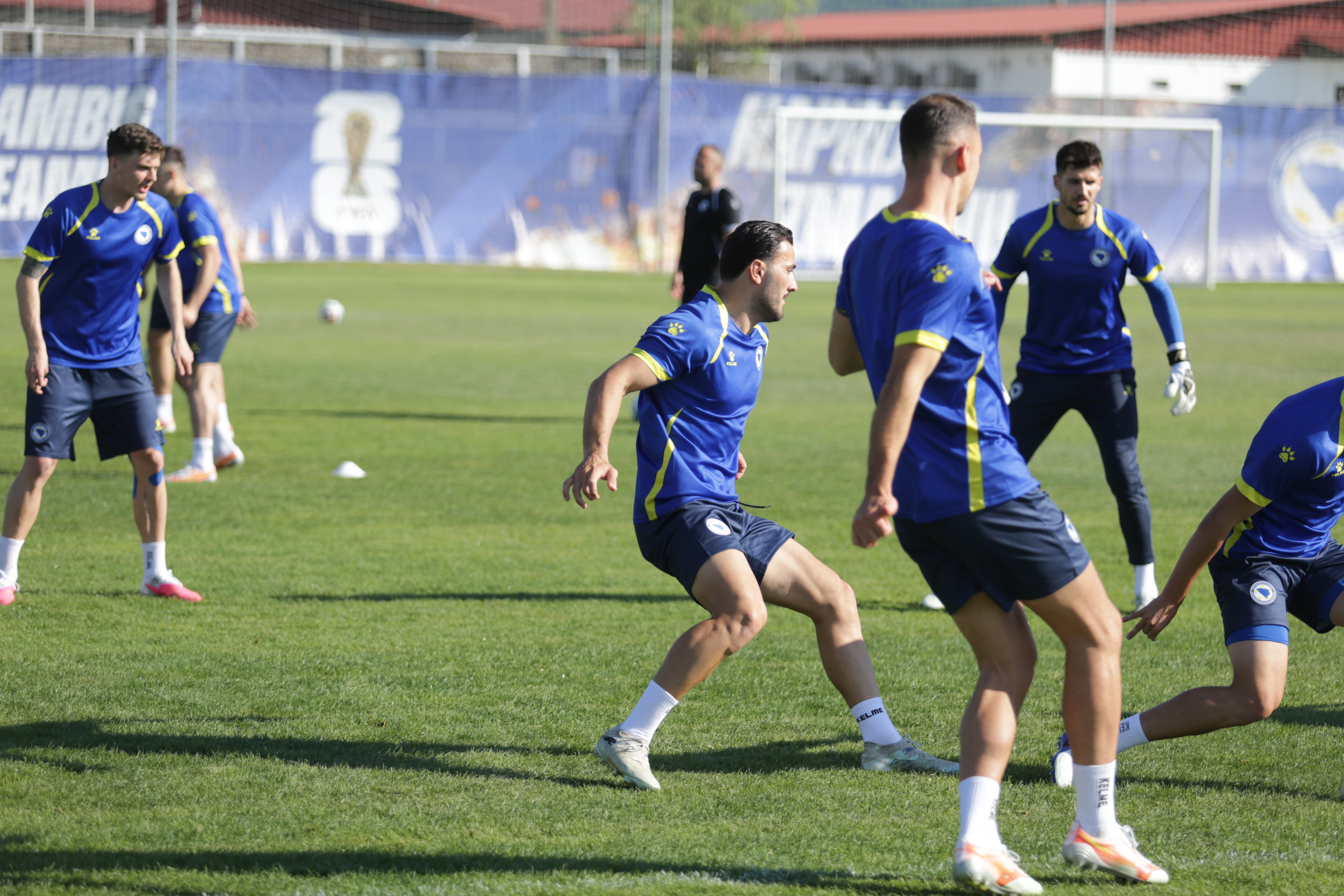 AA-20260527-41511788-41511782-BIH_ZMAJEVI_ODRADILI_TRENING_U_TRENING_CENTRU_U_BUTMIRU.jpg