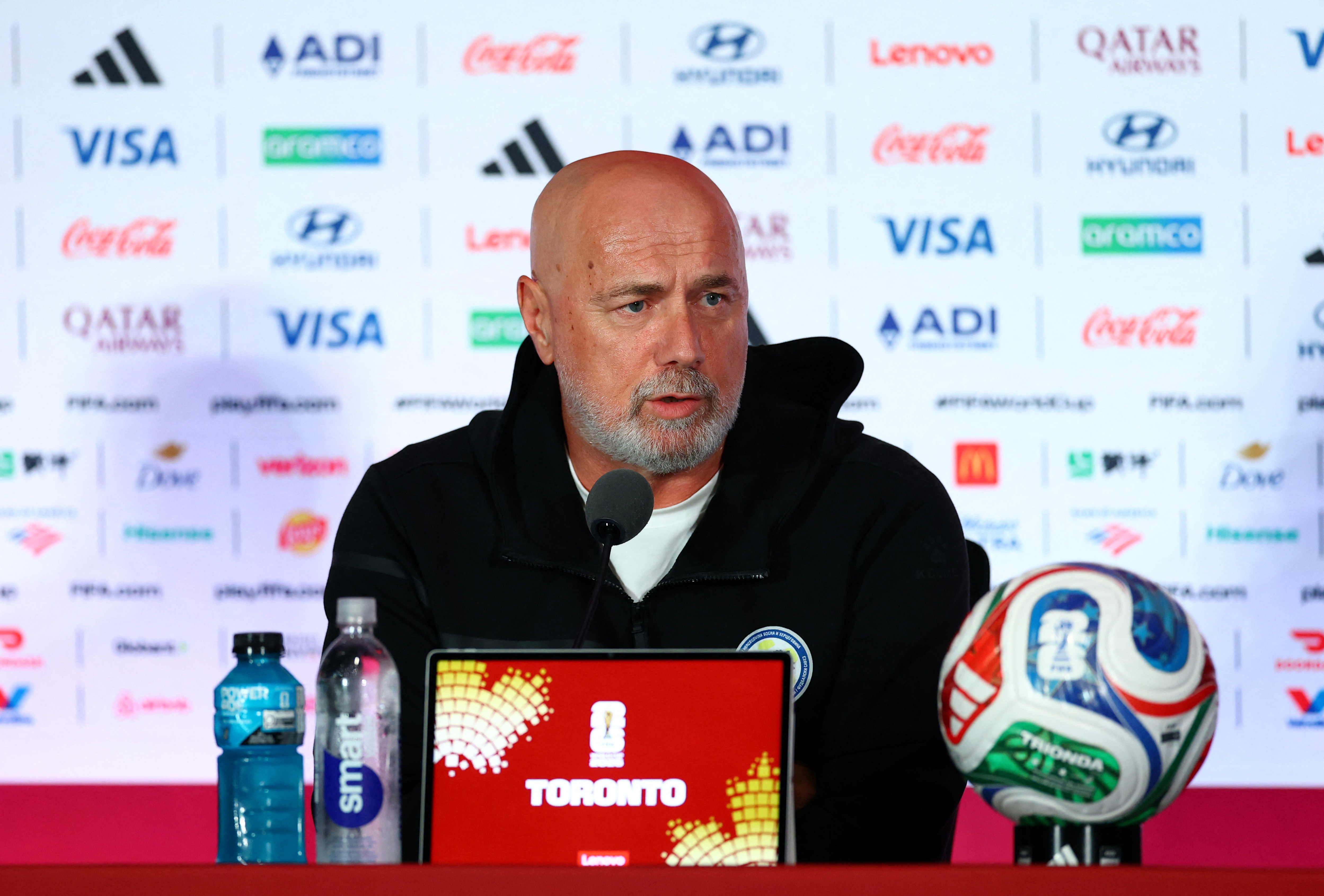 Soccer Football - FIFA World Cup 2026 - Bosnia and Herzegovina Press Conference - Toronto Stadium, Toronto, Canada - June 11, 2026 Bosnia and Herzegovina coach Sergej Barbarez during the press conference REUTERS/Claudia Greco