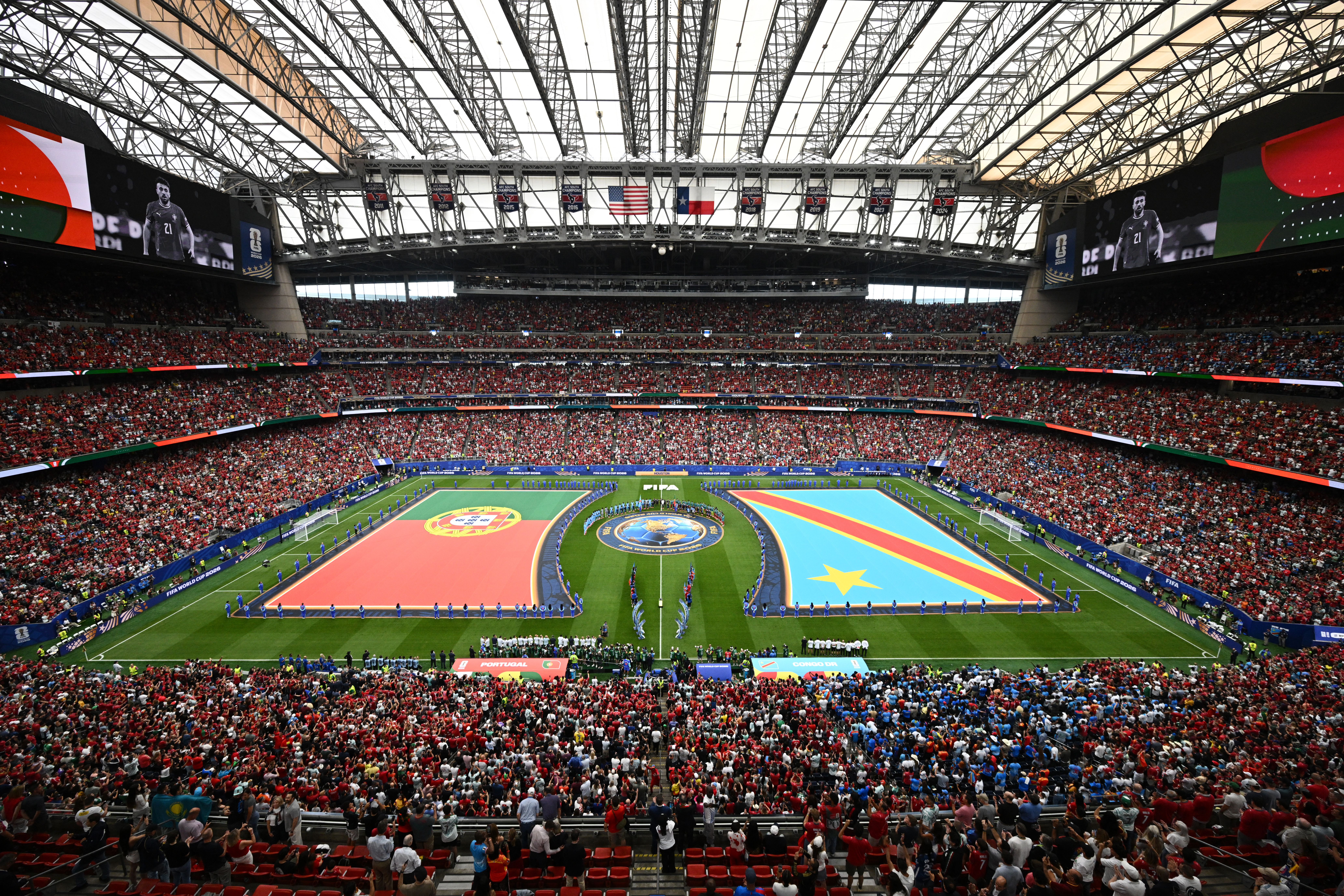 2026-06-17T165737Z_805837409_UP1EM6H1B3ZK7_RTRMADP_3_SOCCER-WORLDCUP-POR-COD