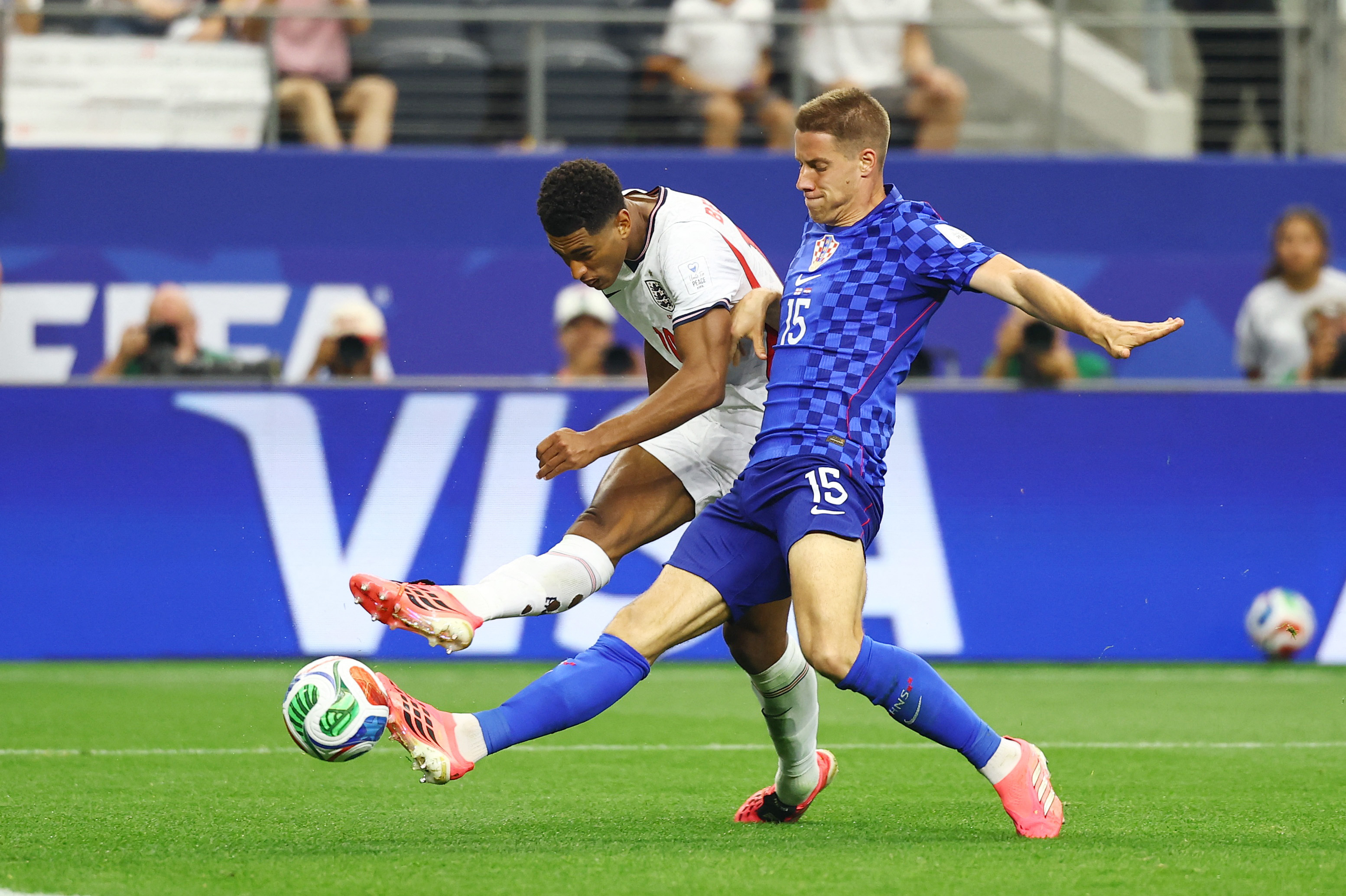 2026-06-17T211148Z_1604207517_UP1EM6H1MVMAE_RTRMADP_3_SOCCER-WORLDCUP-ENG-CRO