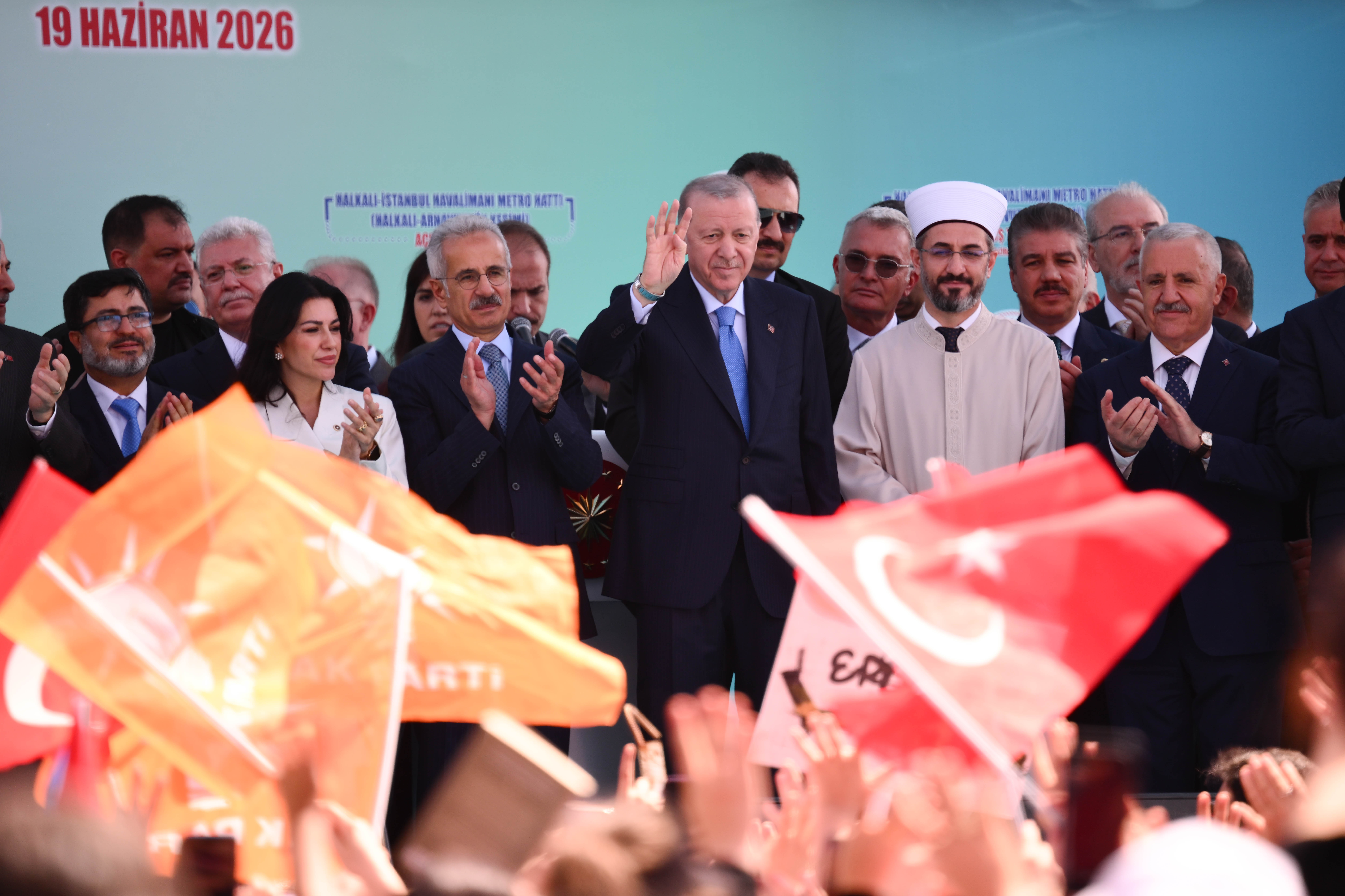 AA-20260619-41722905-41722903-TURSKI_PREDSJEDNIK_RECEP_TAYYIP_ERDOGAN_OTVORIO_NOVU_METRU_LINIJU_DO_AERODROMA_ISTANBUL.jpg
