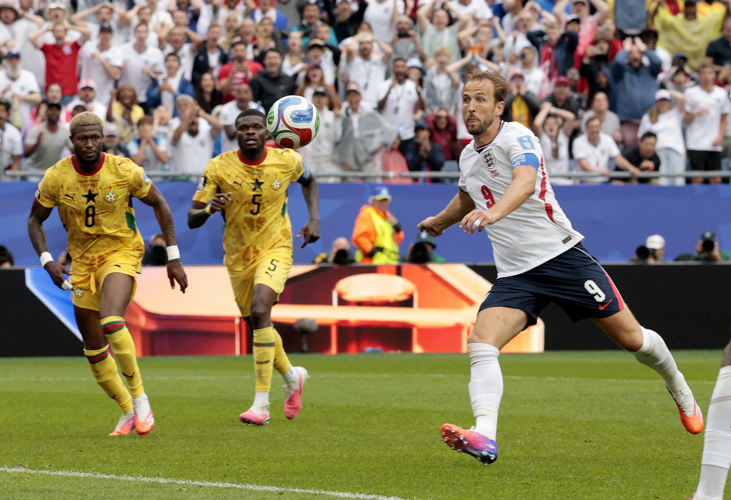 Soccer Football - FIFA World Cup 2026 - Group L - England v Ghana - Boston Stadium, Foxborough, Massachusetts, U.S. - June 23, 2026 England's Harry Kane misses a chance to score REUTERS/Brian Snyder